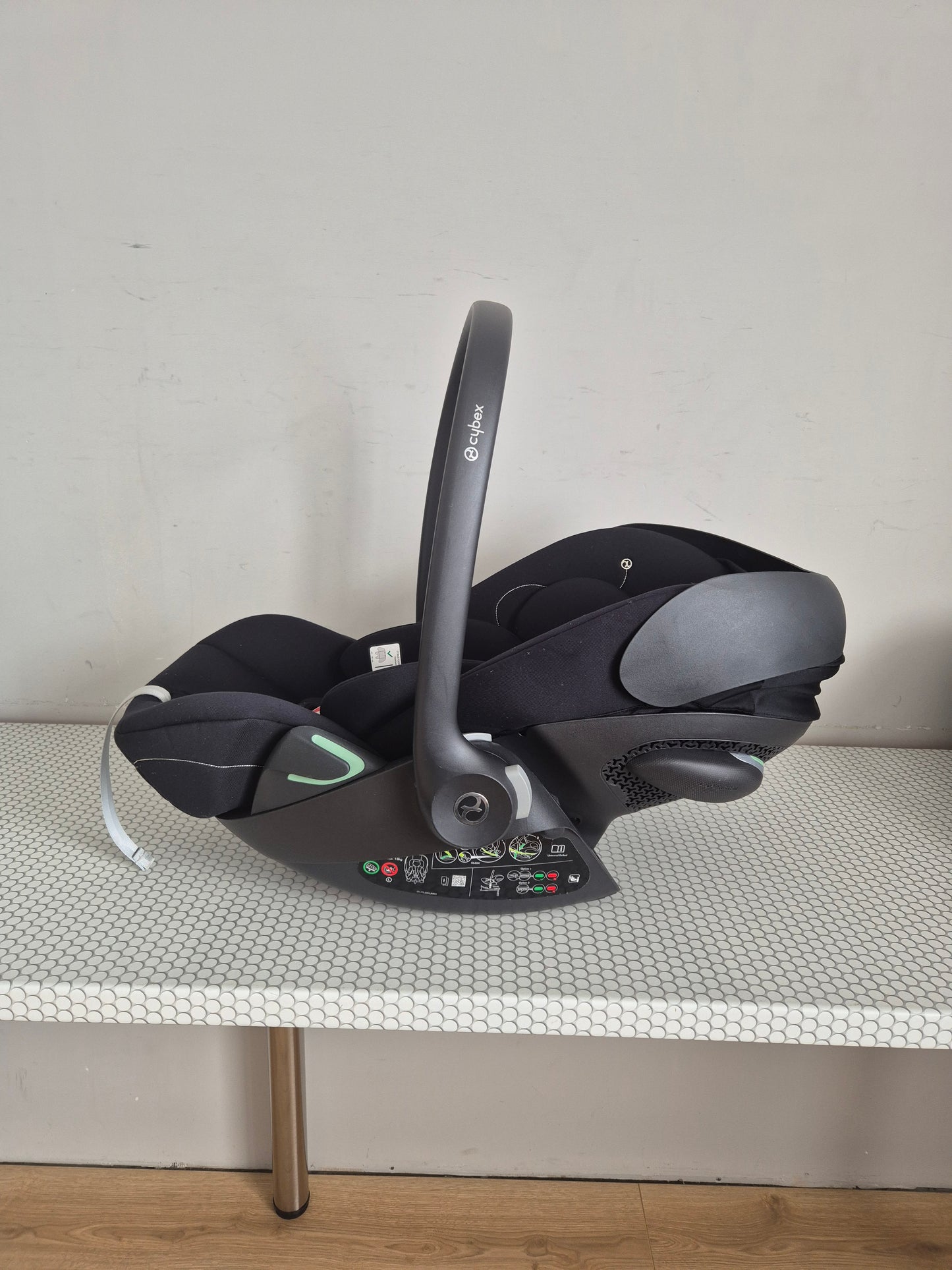Cybex Cloud G i-Size 0-13kg. su Base G baze
