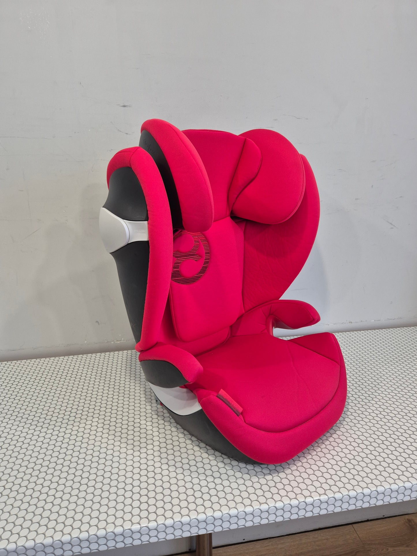 Cybex Solution M-Fix 15-36kg.