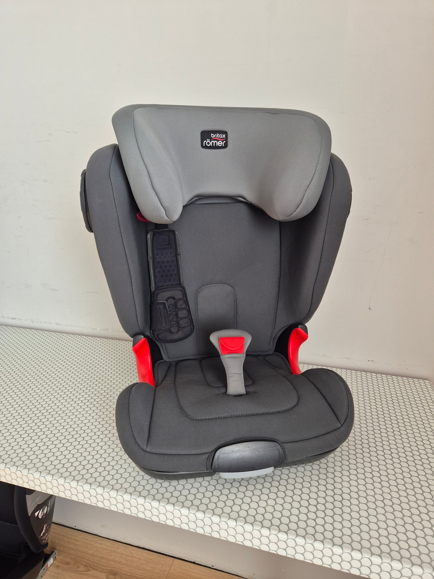 Britax Romer KidFix 2 XP Sict 15-36kg.