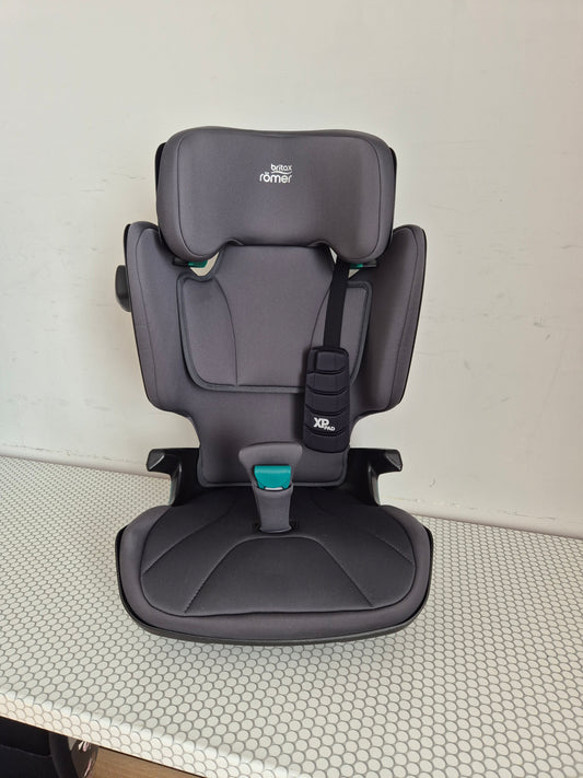 Britax Romer KidFix i-Size 100-150cm.