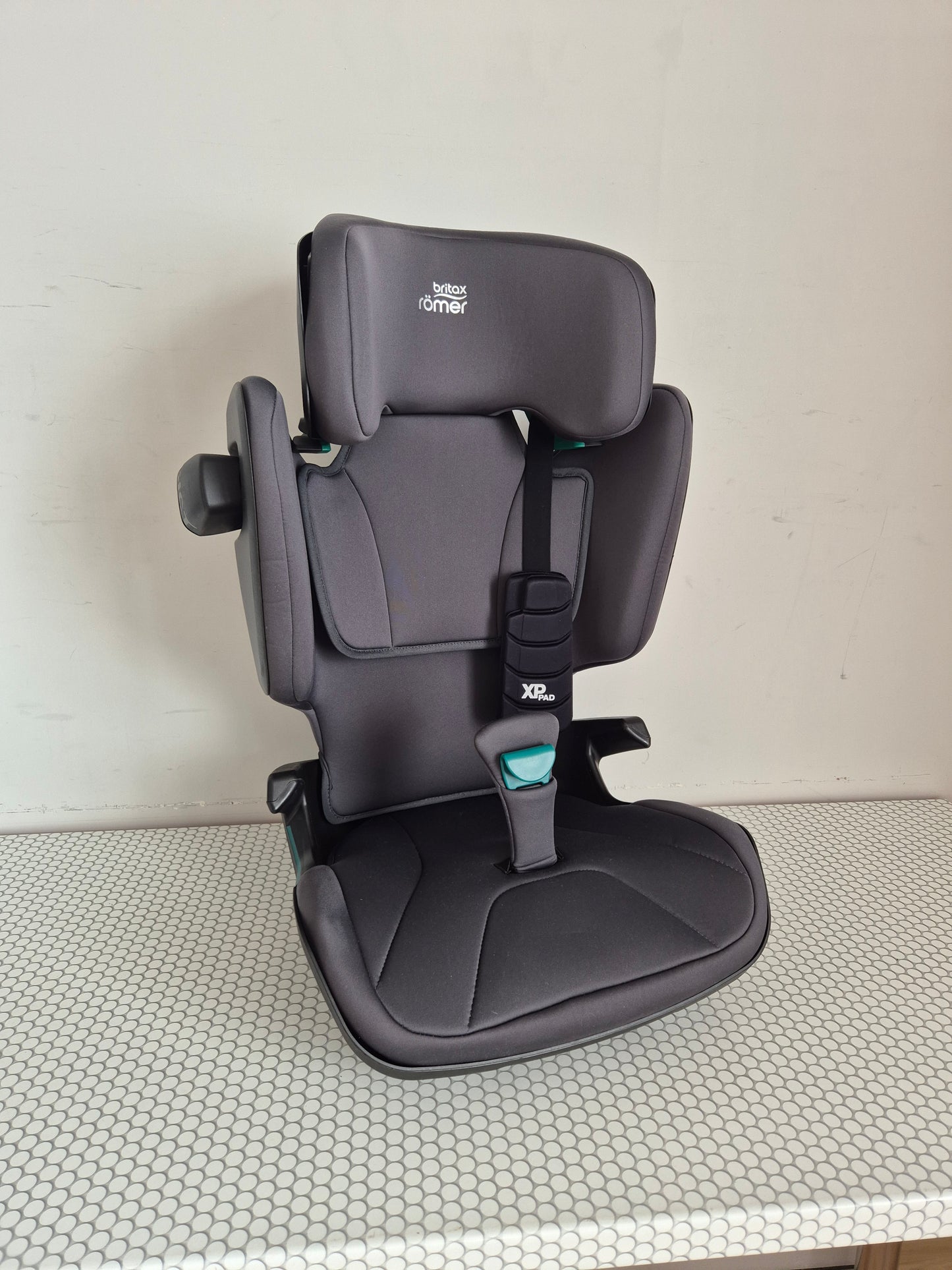 Britax Romer KidFix i-Size 100-150cm.
