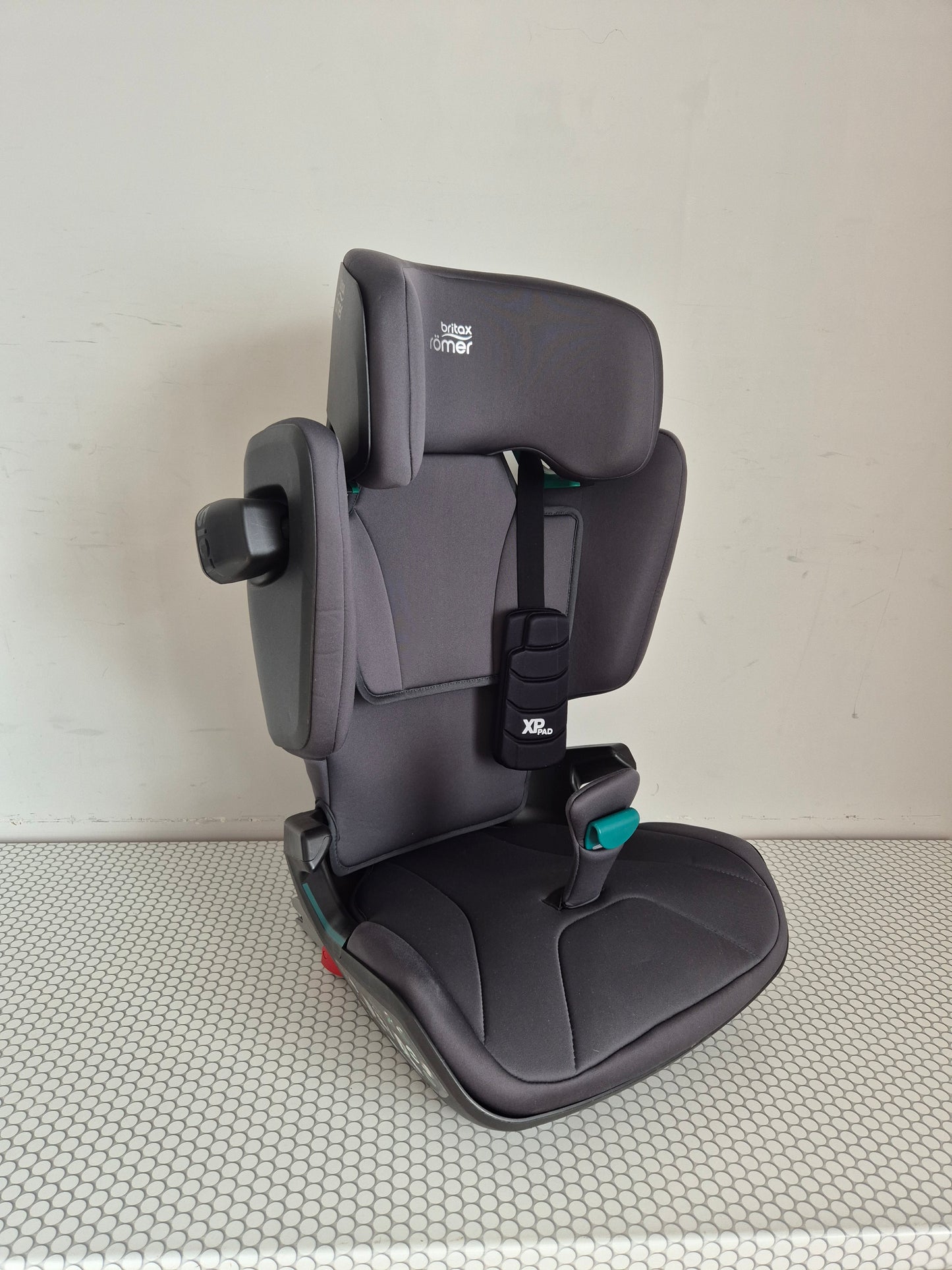 Britax Romer KidFix i-Size 100-150cm.