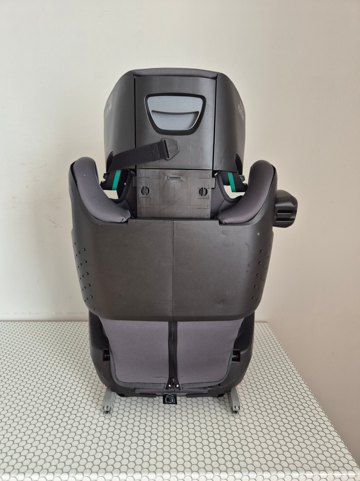 Britax Romer KidFix i-Size 100-150cm.
