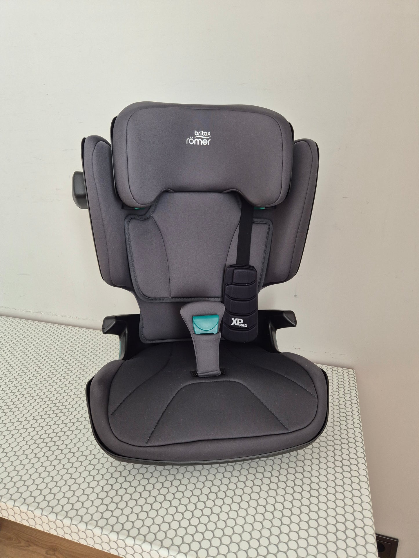 Britax Romer KidFix i-Size 100-150cm.