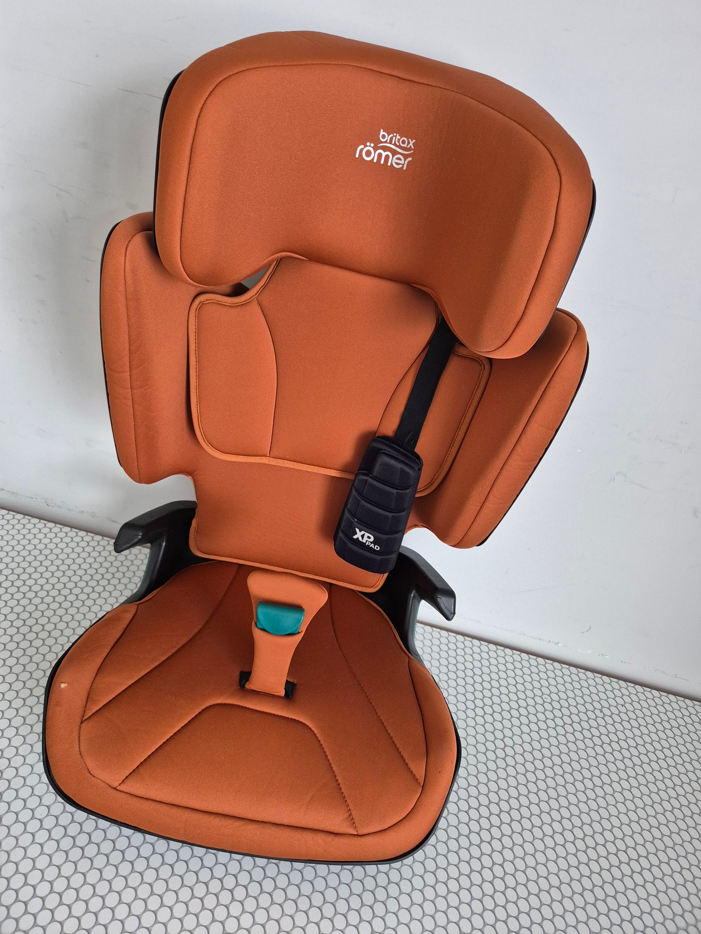 Britax Romer KidFix i-Size 100-150cm.