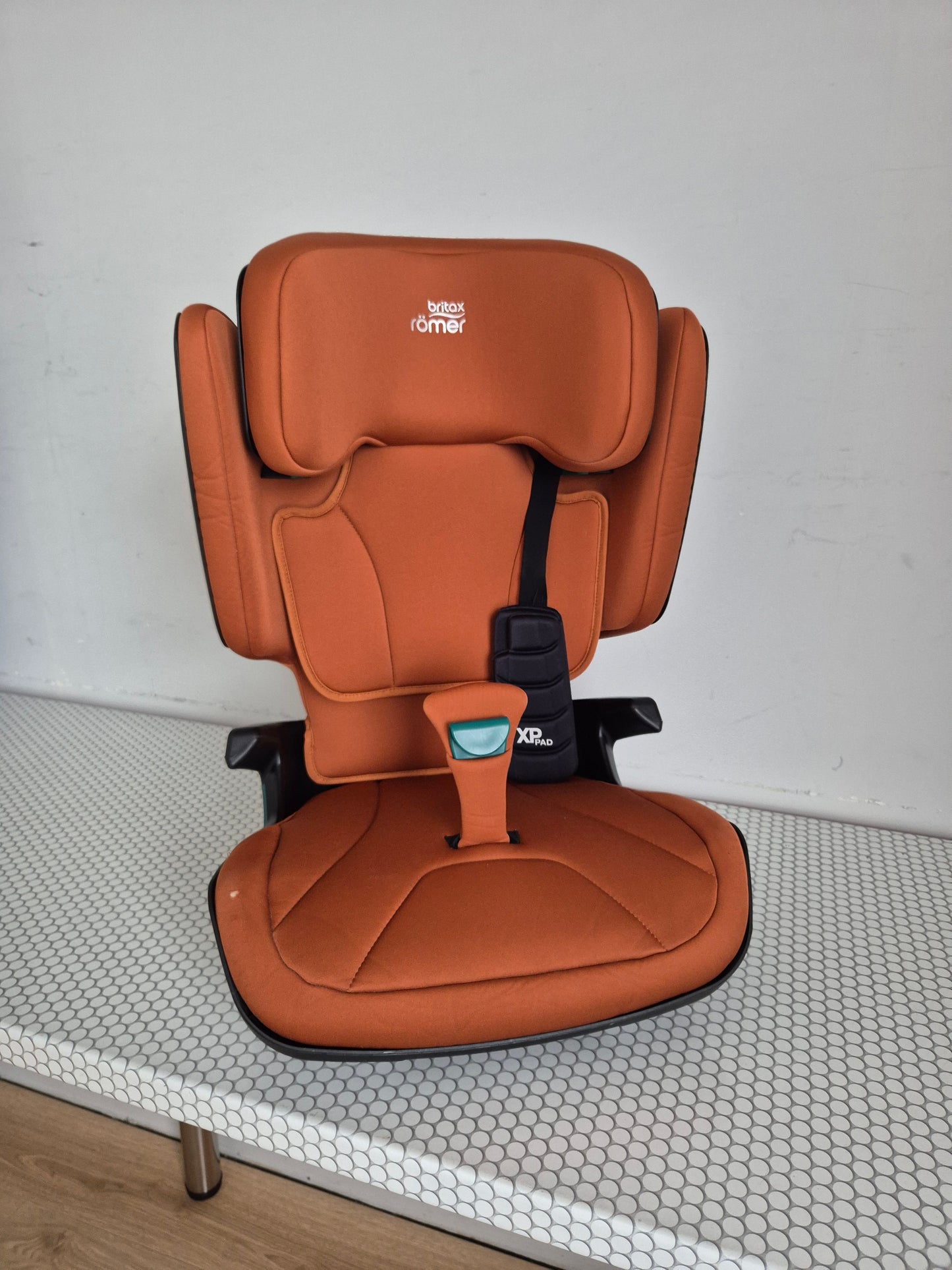 Britax Romer KidFix i-Size 100-150cm.