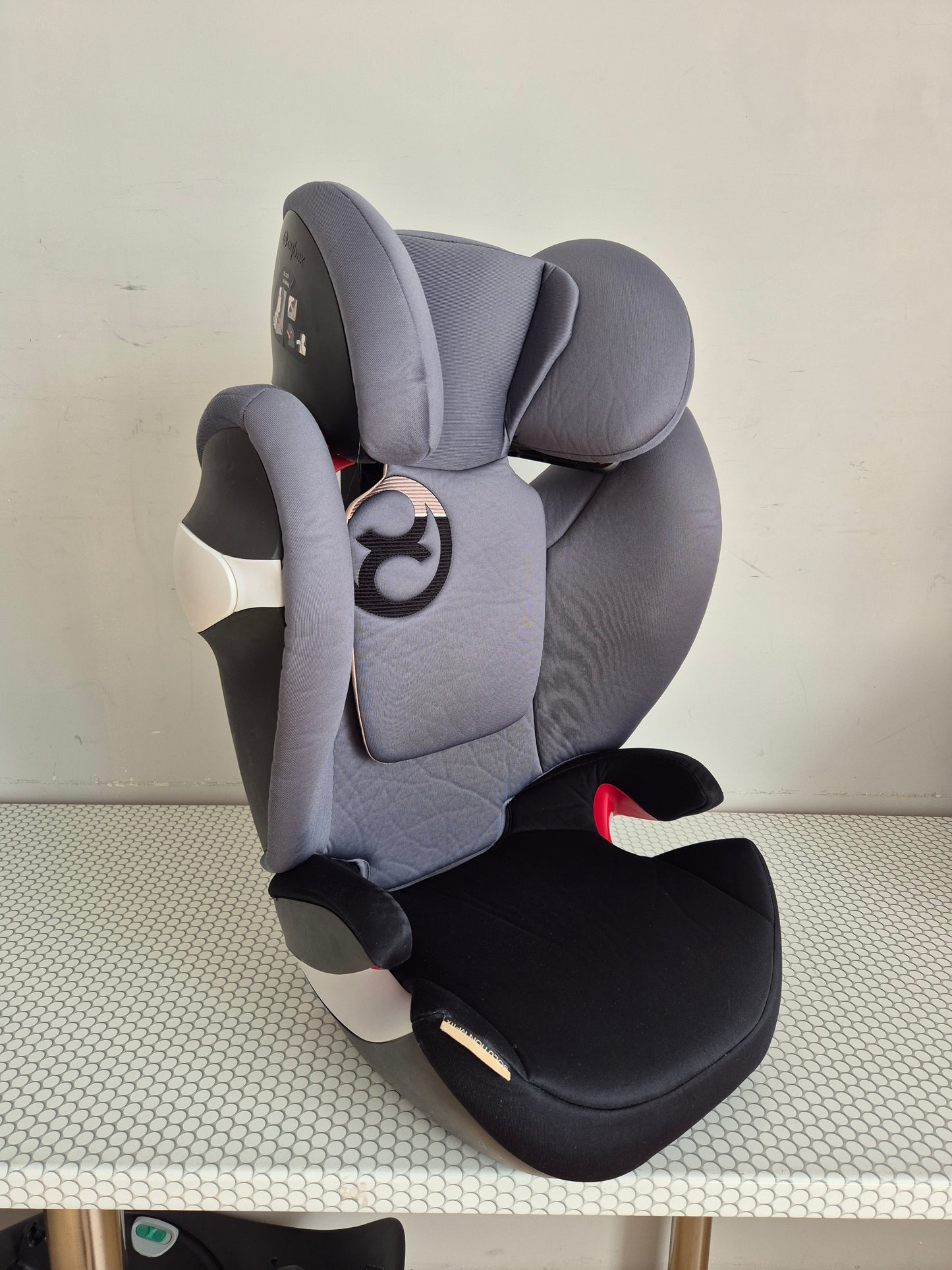 Cybex Solution M-Fix 15-36kg.