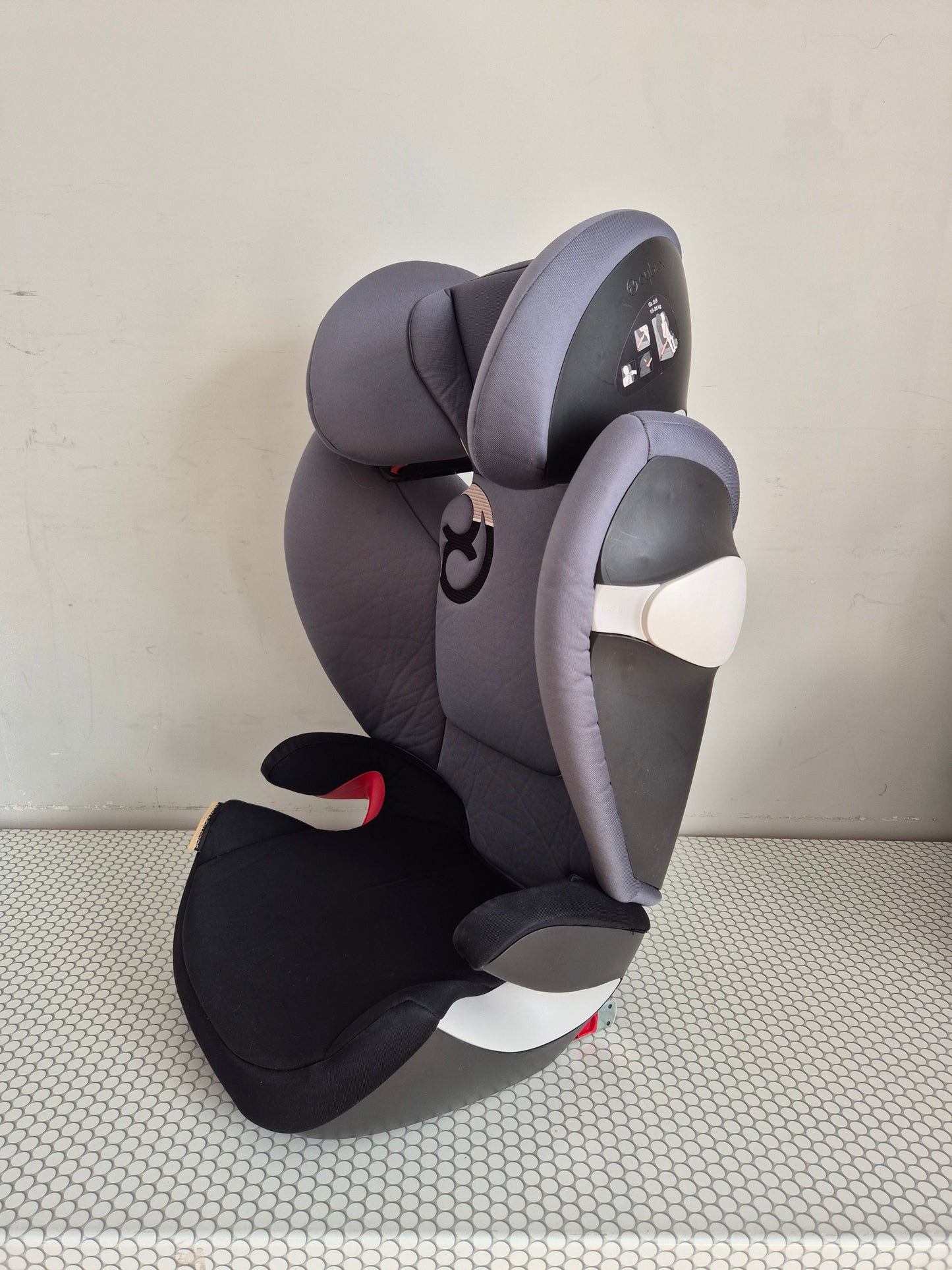 Cybex Solution M-Fix 15-36kg.