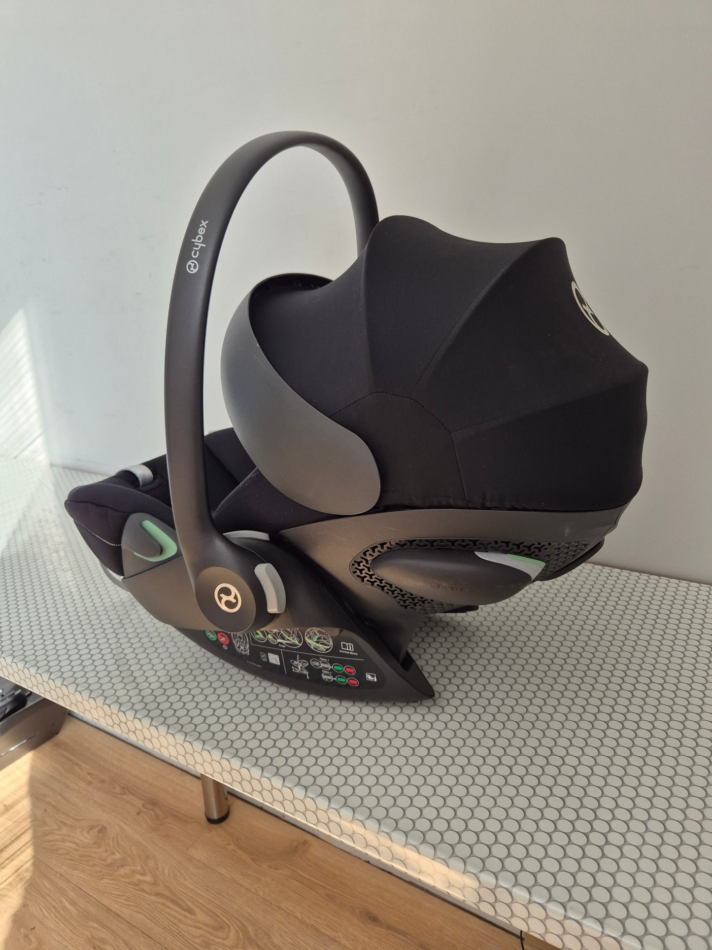 Cybex Cloud G i-Size 0-13kg.
