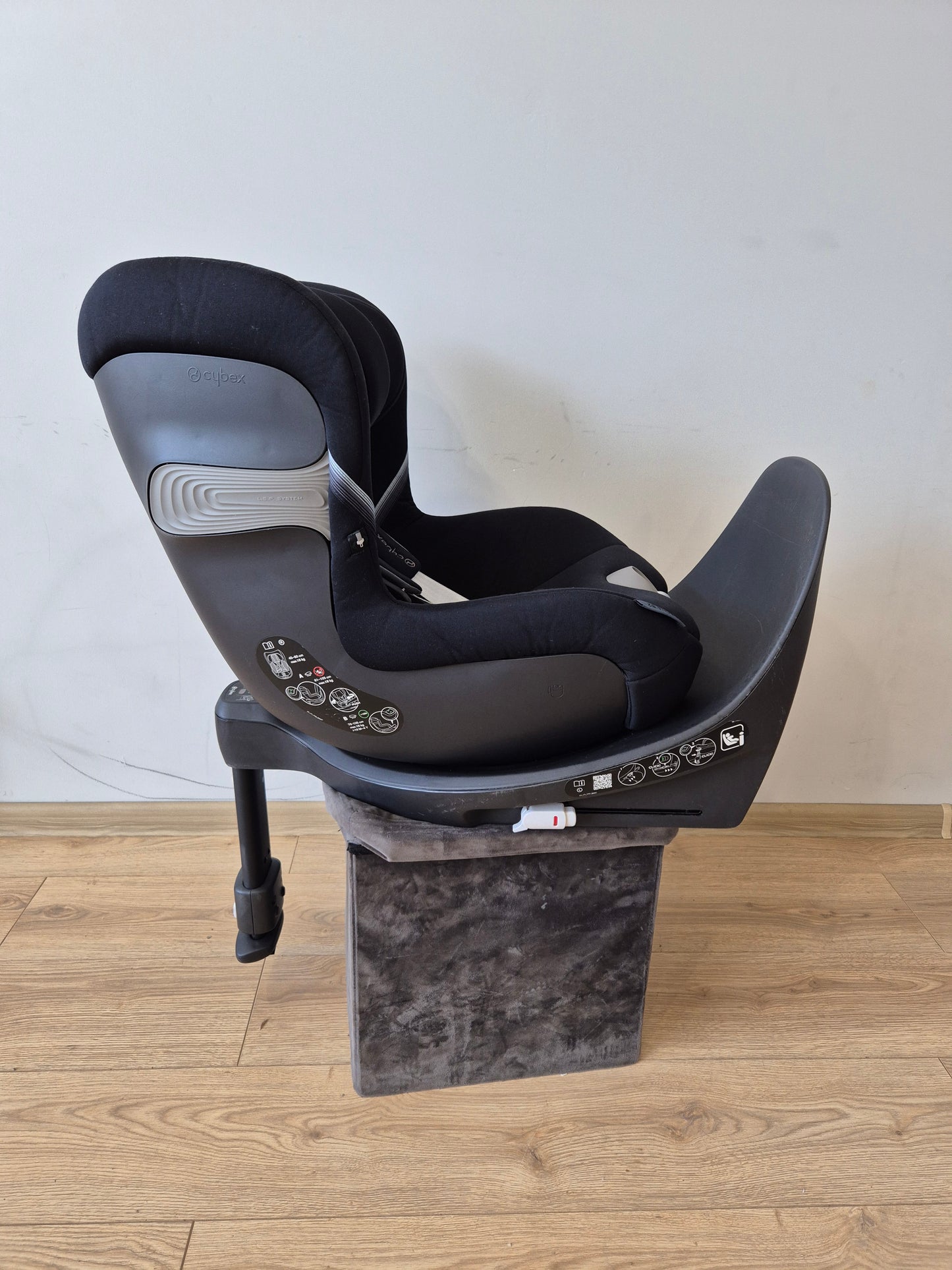 Cybex Sirona S2 i-Size 0-18kg.
