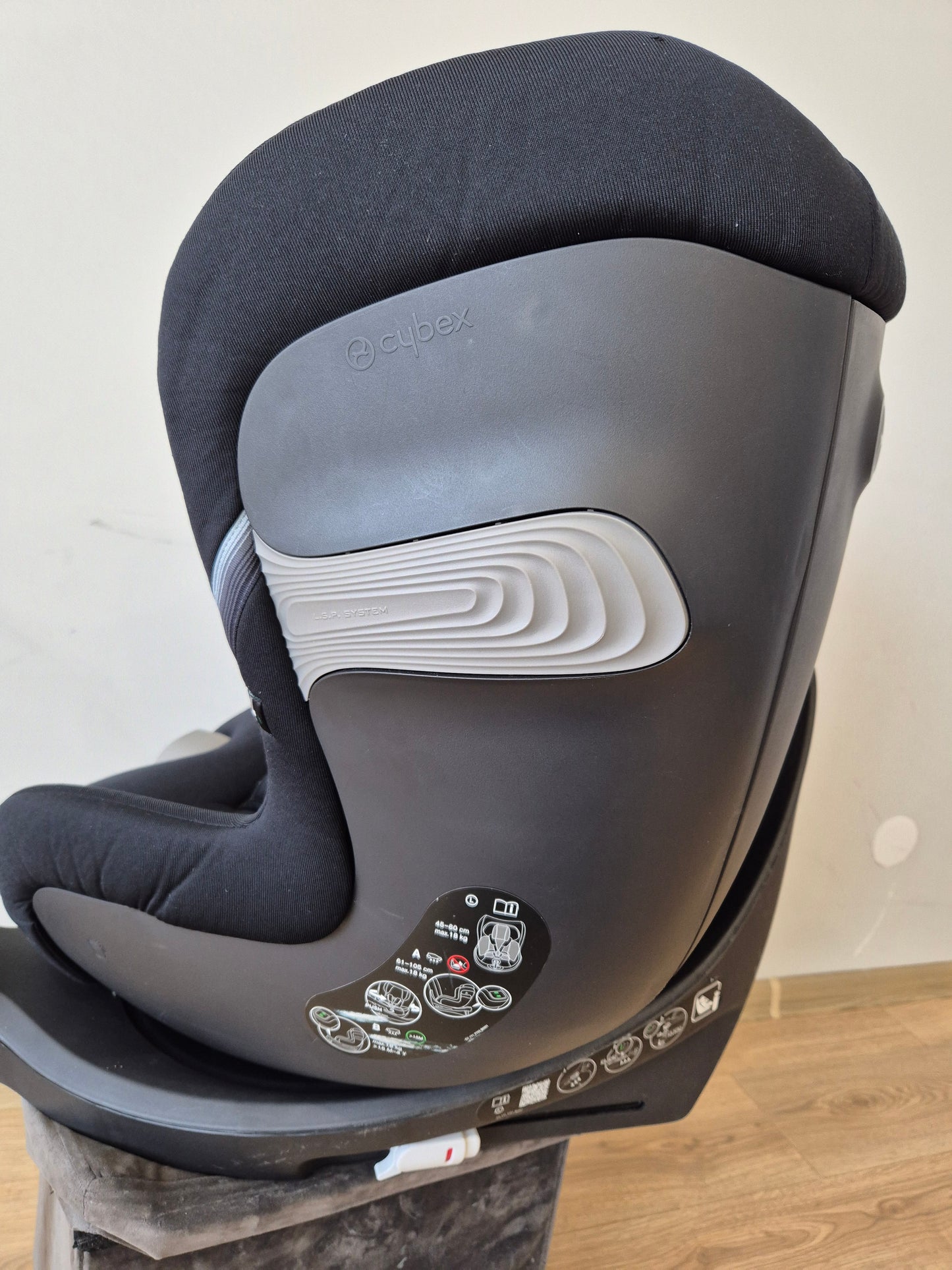 Cybex Sirona S2 i-Size 0-18kg.