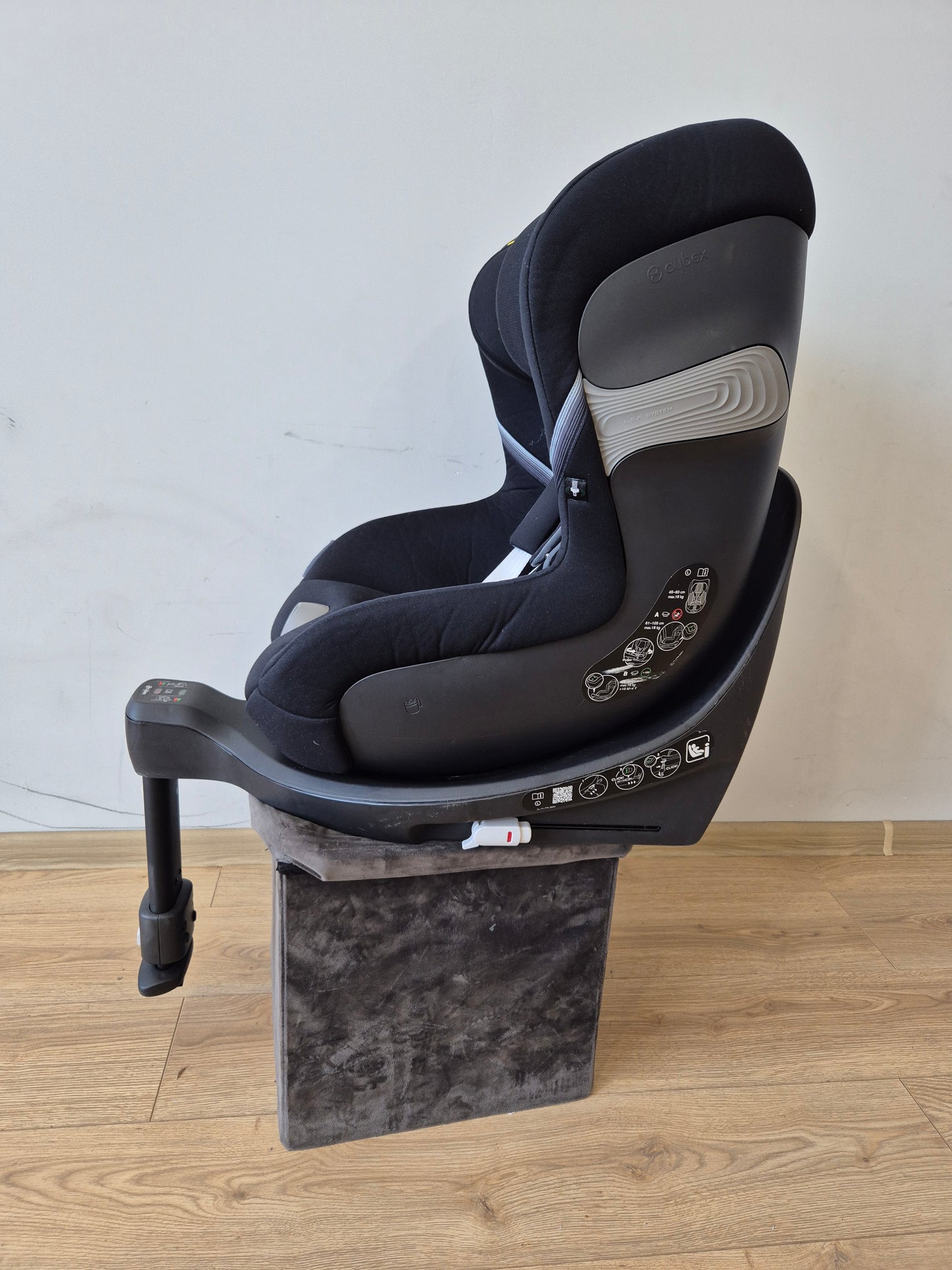 Cybex Sirona S2 i-Size 0-18kg.