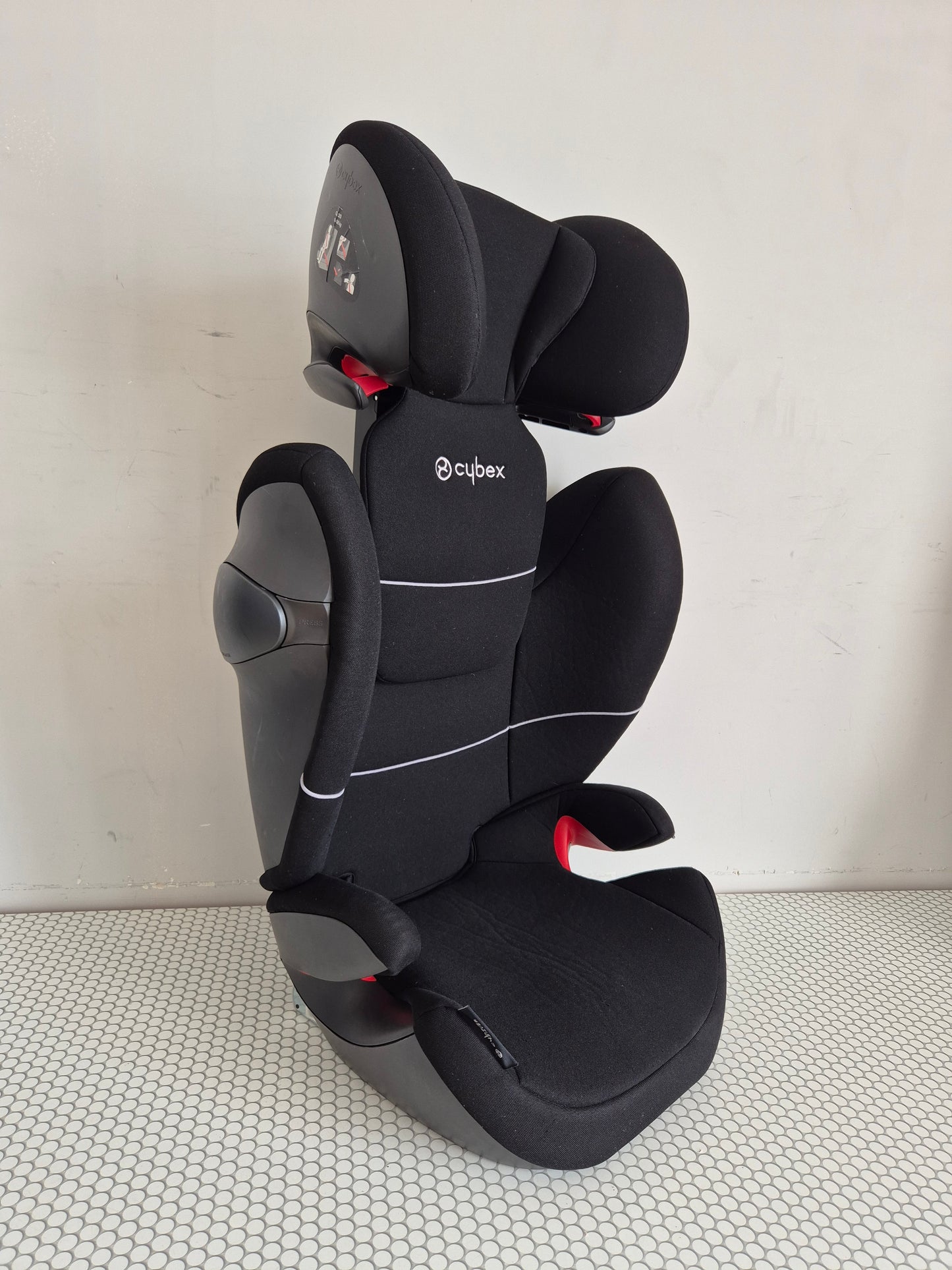 Cybex Solution M-Fix 15-36kg.