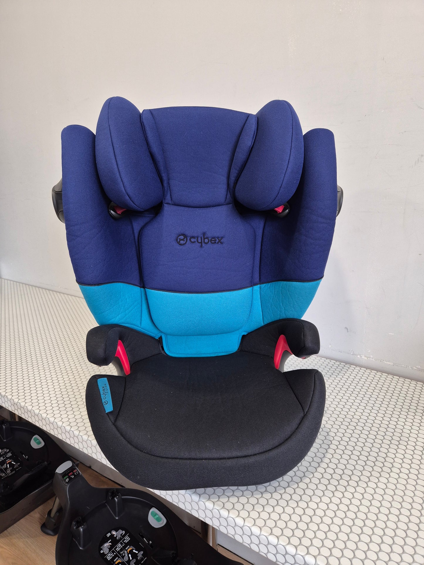 Cybex Solution M-Fix 15-36kg.