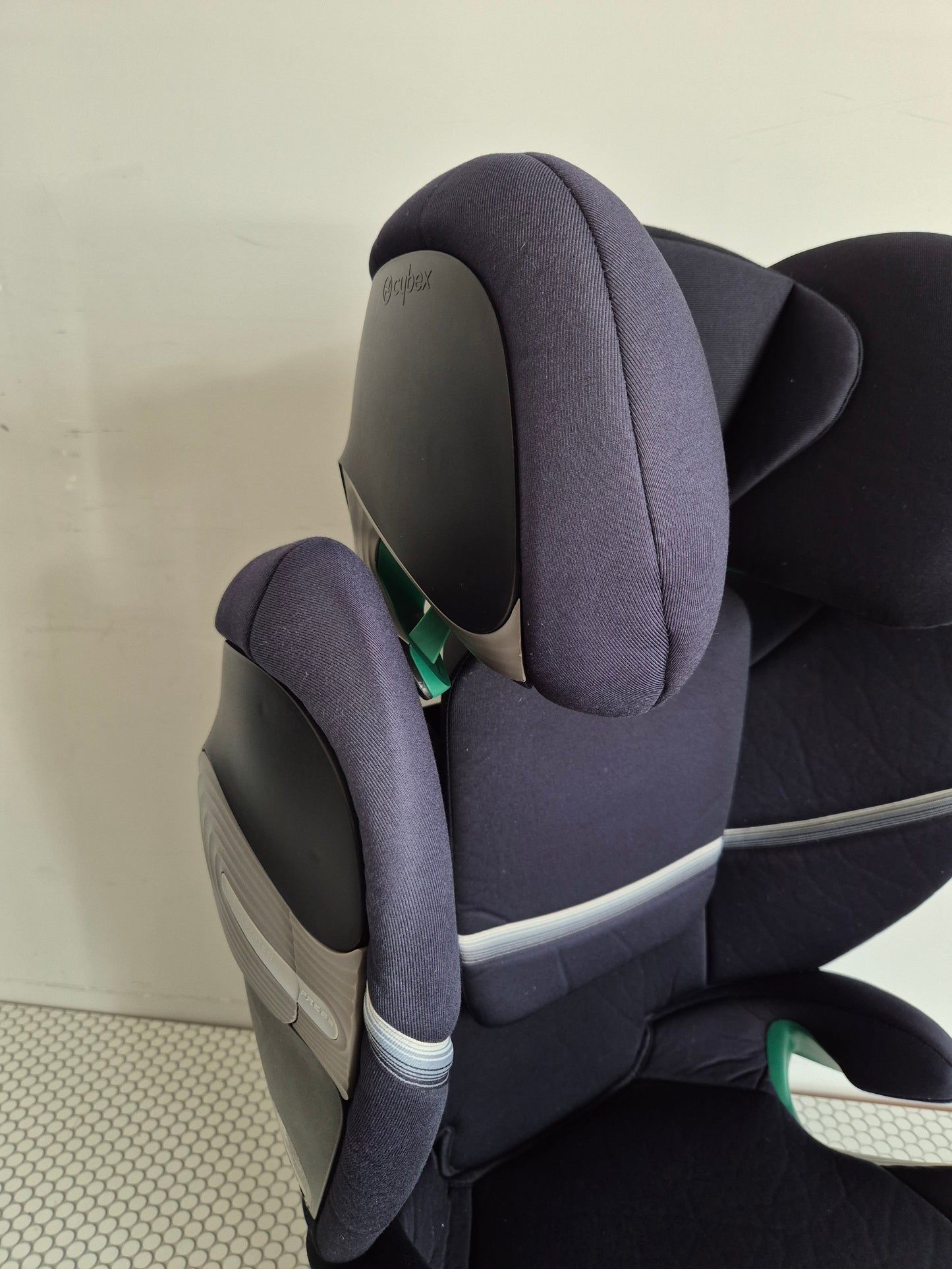 Cybex Solution S2 i-Fix 100-150cm.