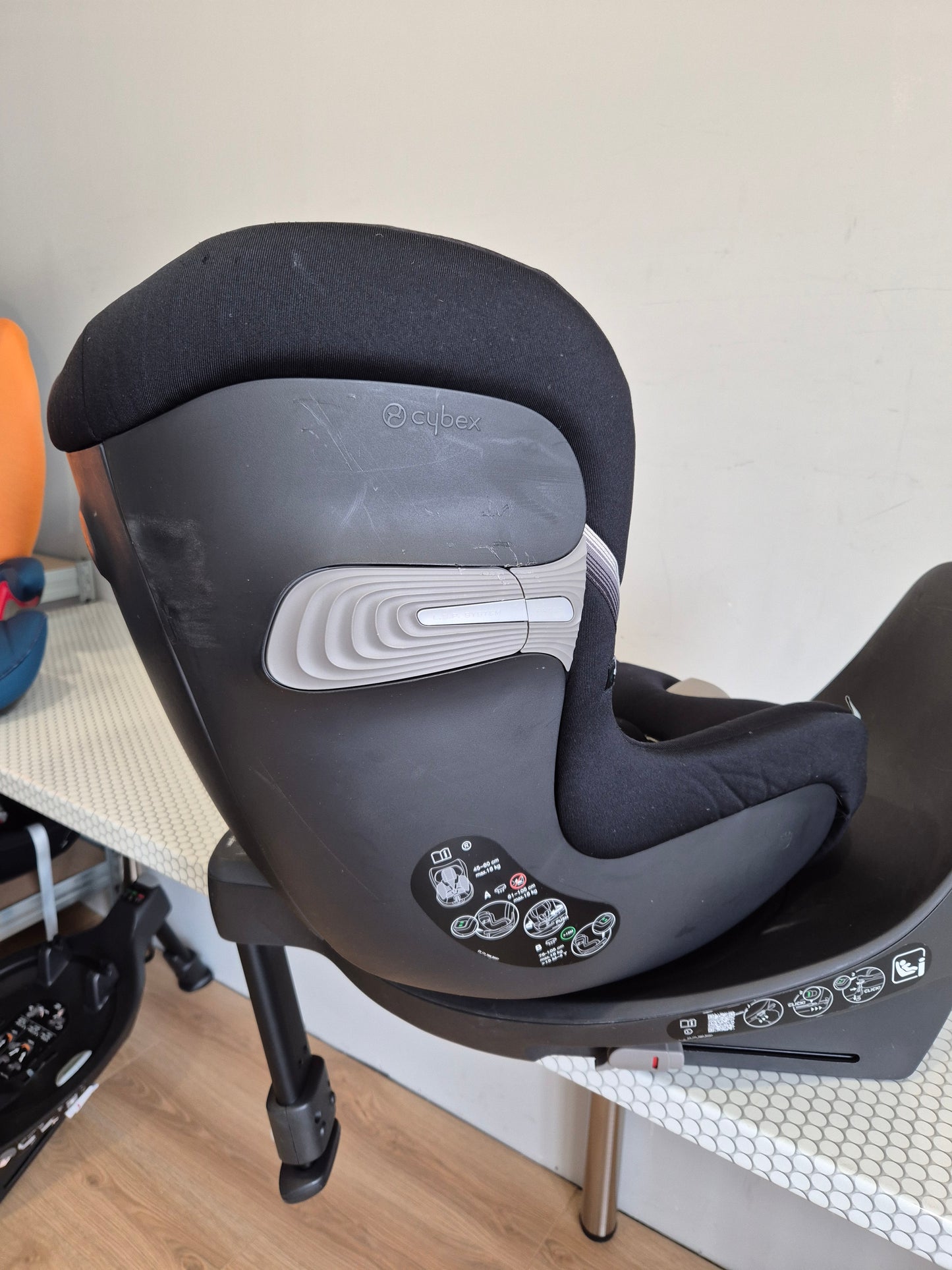Cybex Sirona SX2 i-Size 0-18kg.