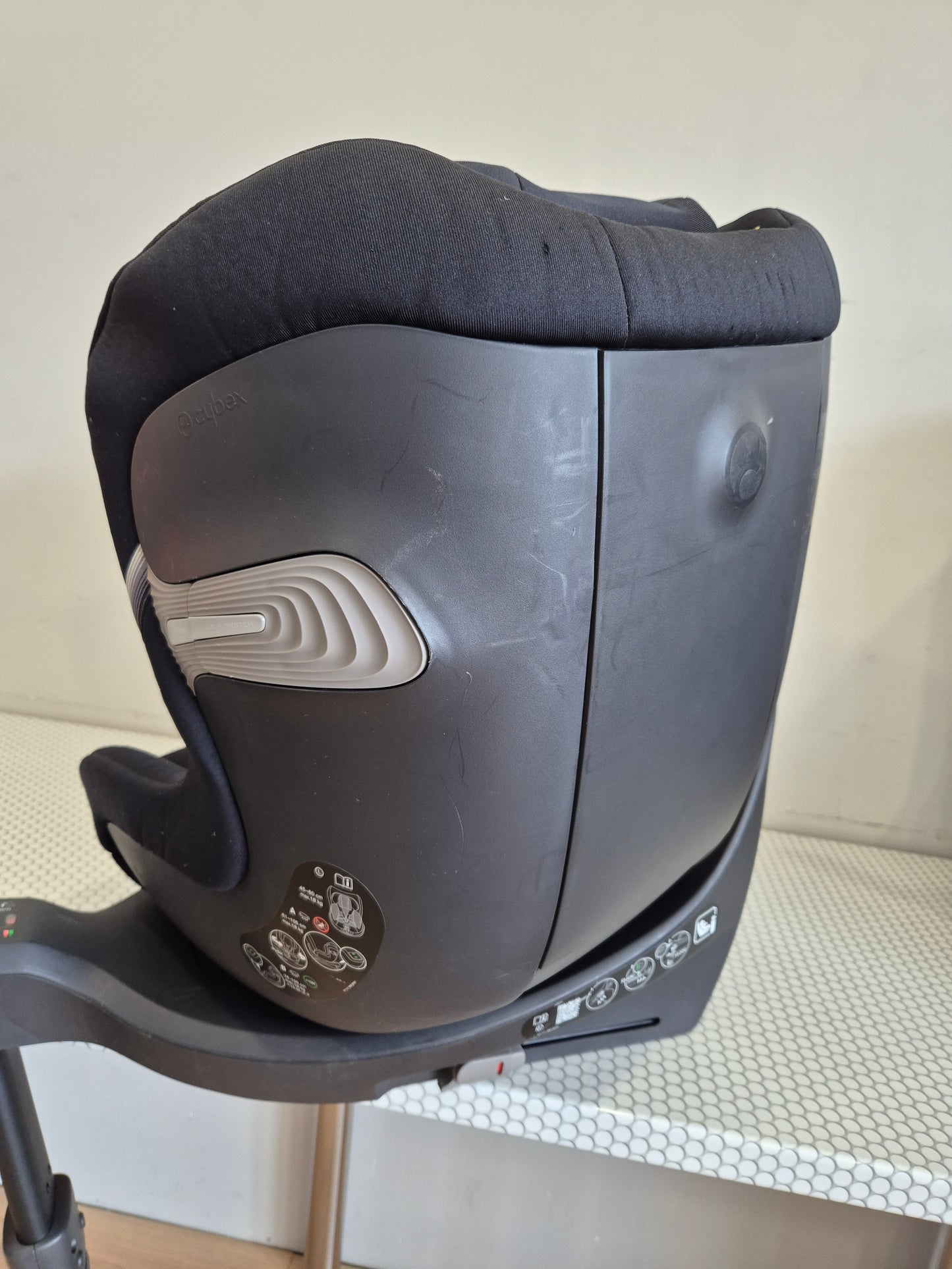 Cybex Sirona SX2 i-Size 0-18kg.