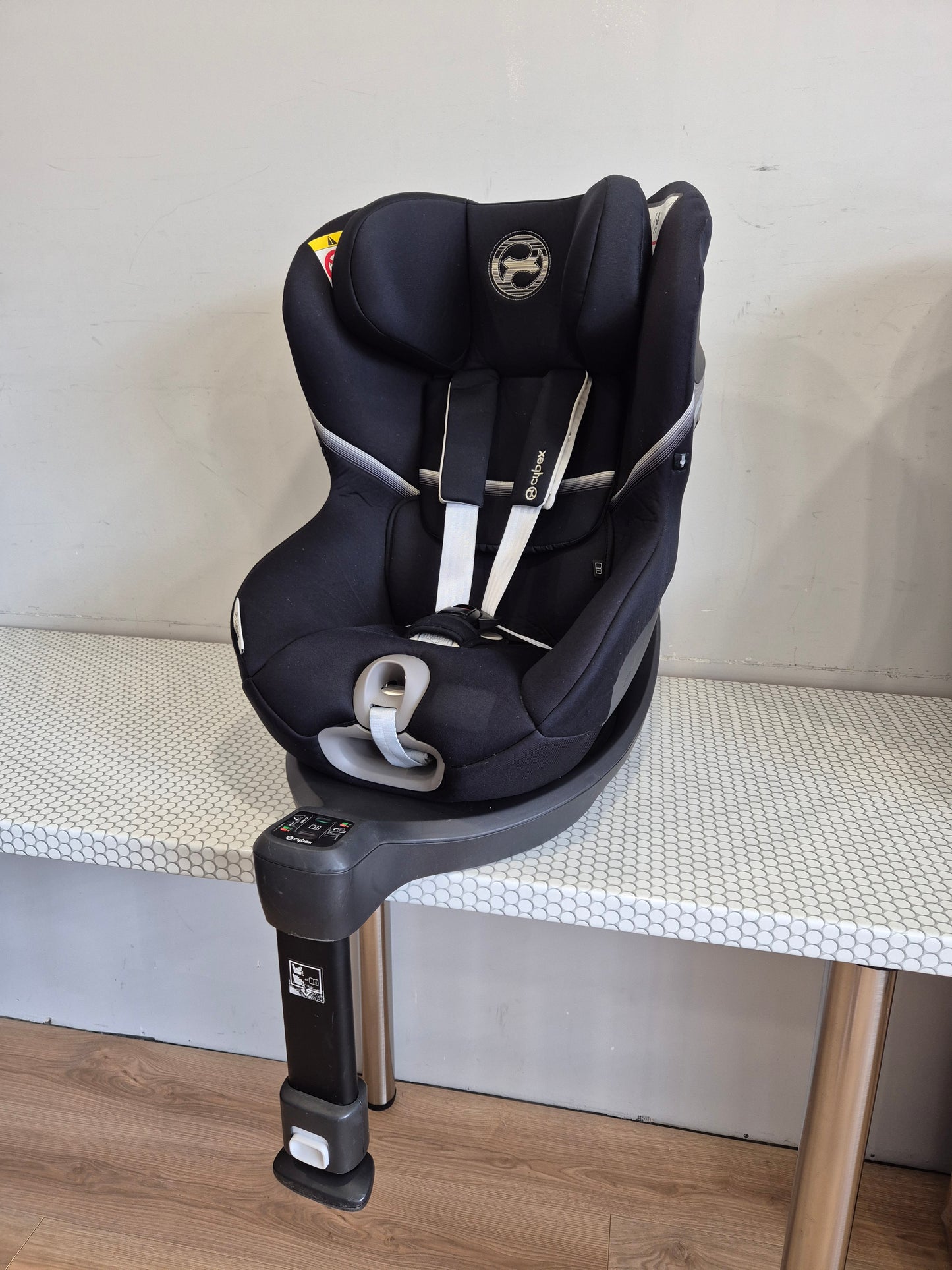 Cybex Sirona SX2 i-Size 0-18kg.