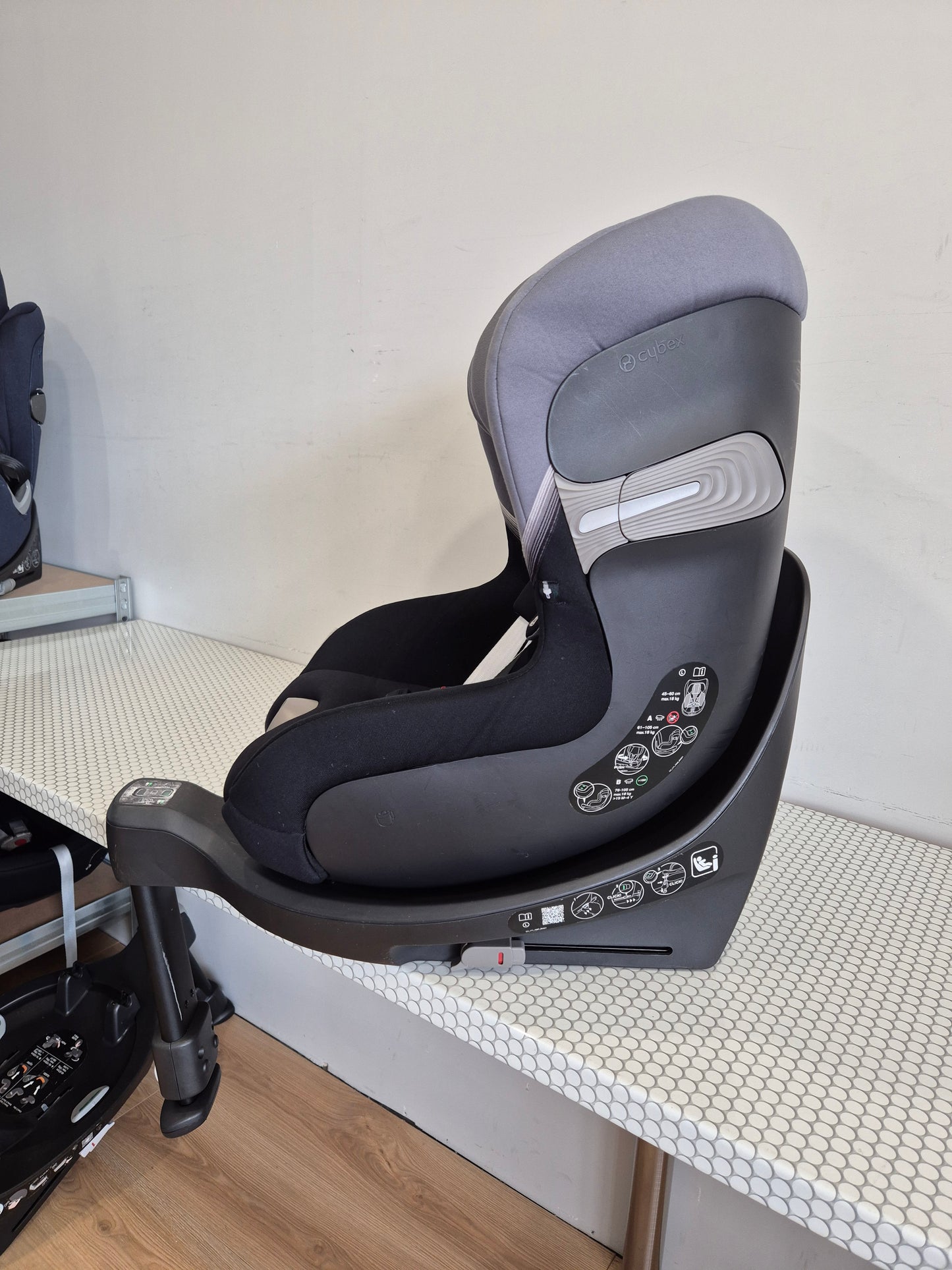 Cybex Sirona SX2 i-Size 0-18kg.