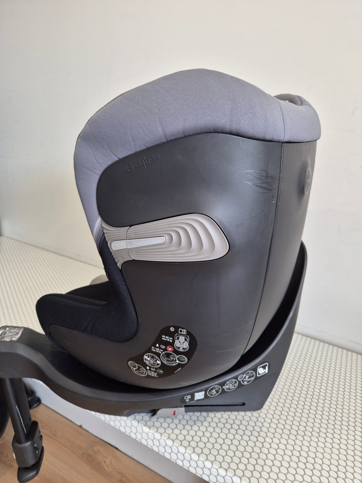Cybex Sirona SX2 i-Size 0-18kg.