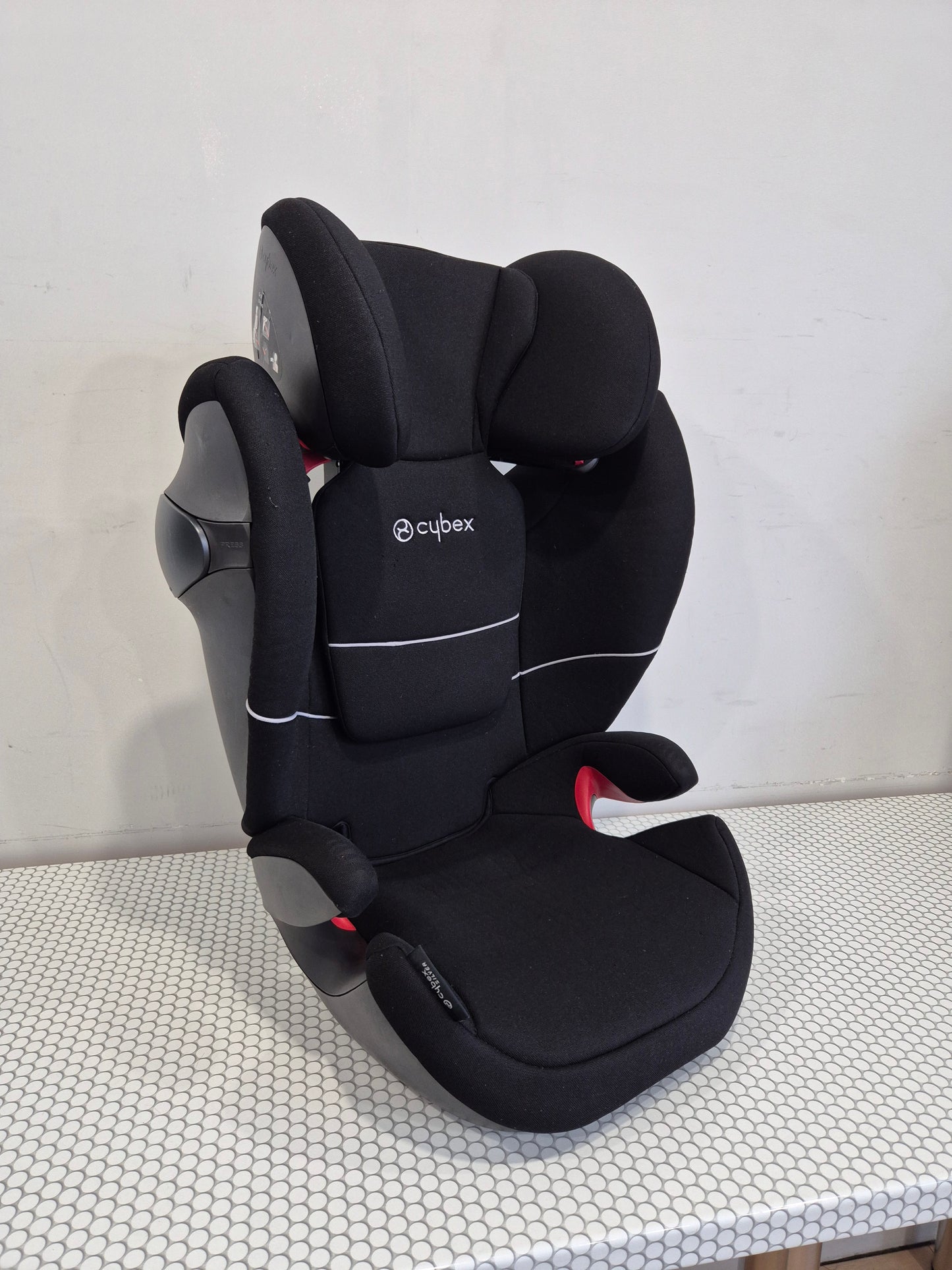 Cybex Solution M-Fix 15-36kg.