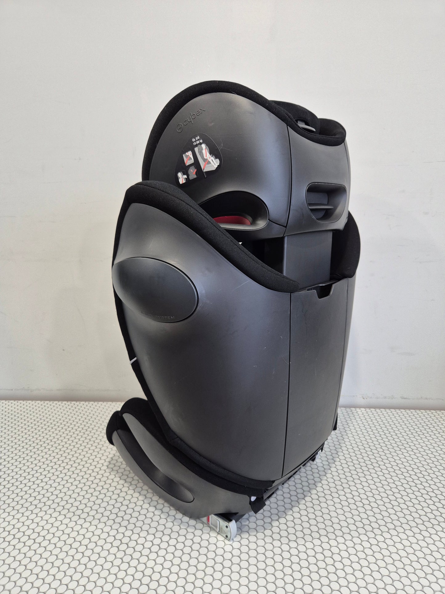 Cybex Solution M-Fix 15-36kg.