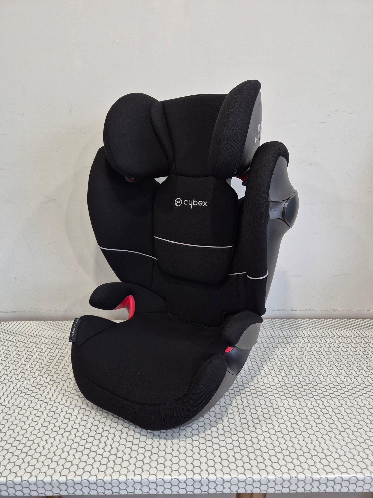 Cybex Solution M-Fix 15-36kg.