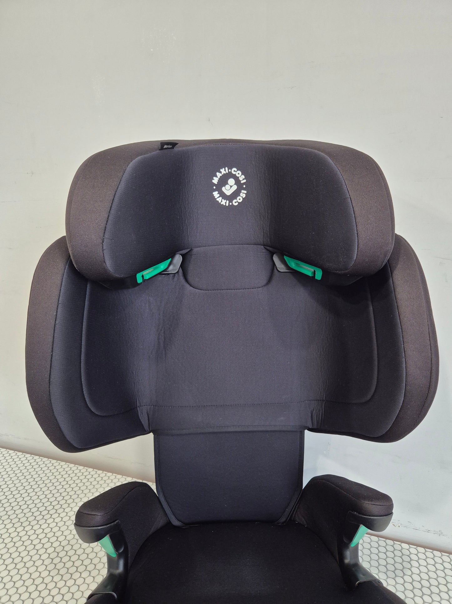 Maxi Cosi Morion i-Size 15-36kg.