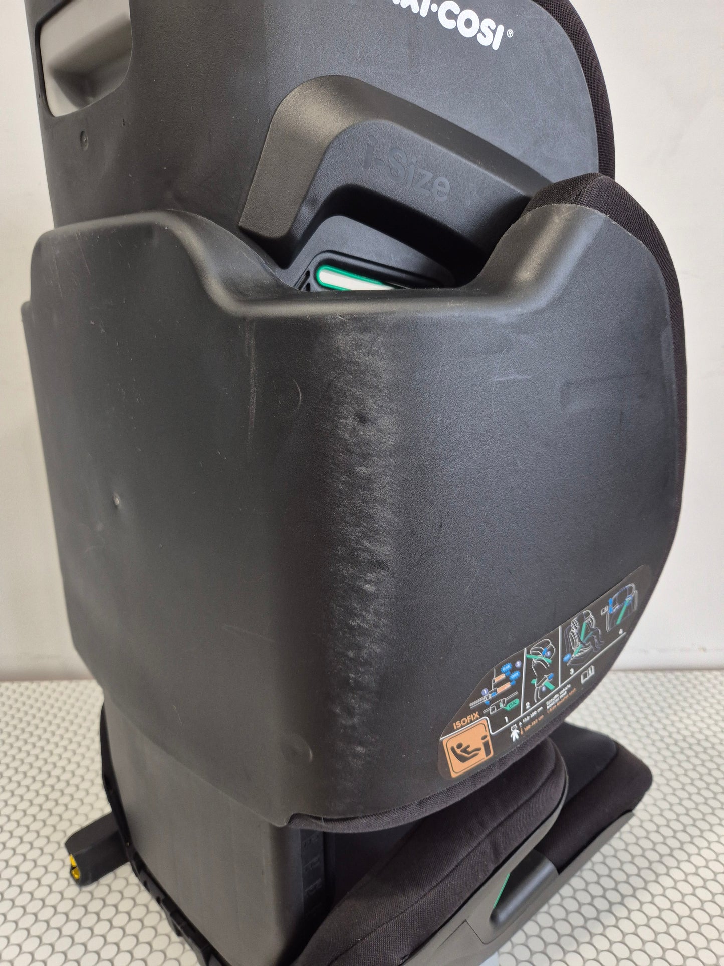 Maxi Cosi Morion i-Size 15-36kg.