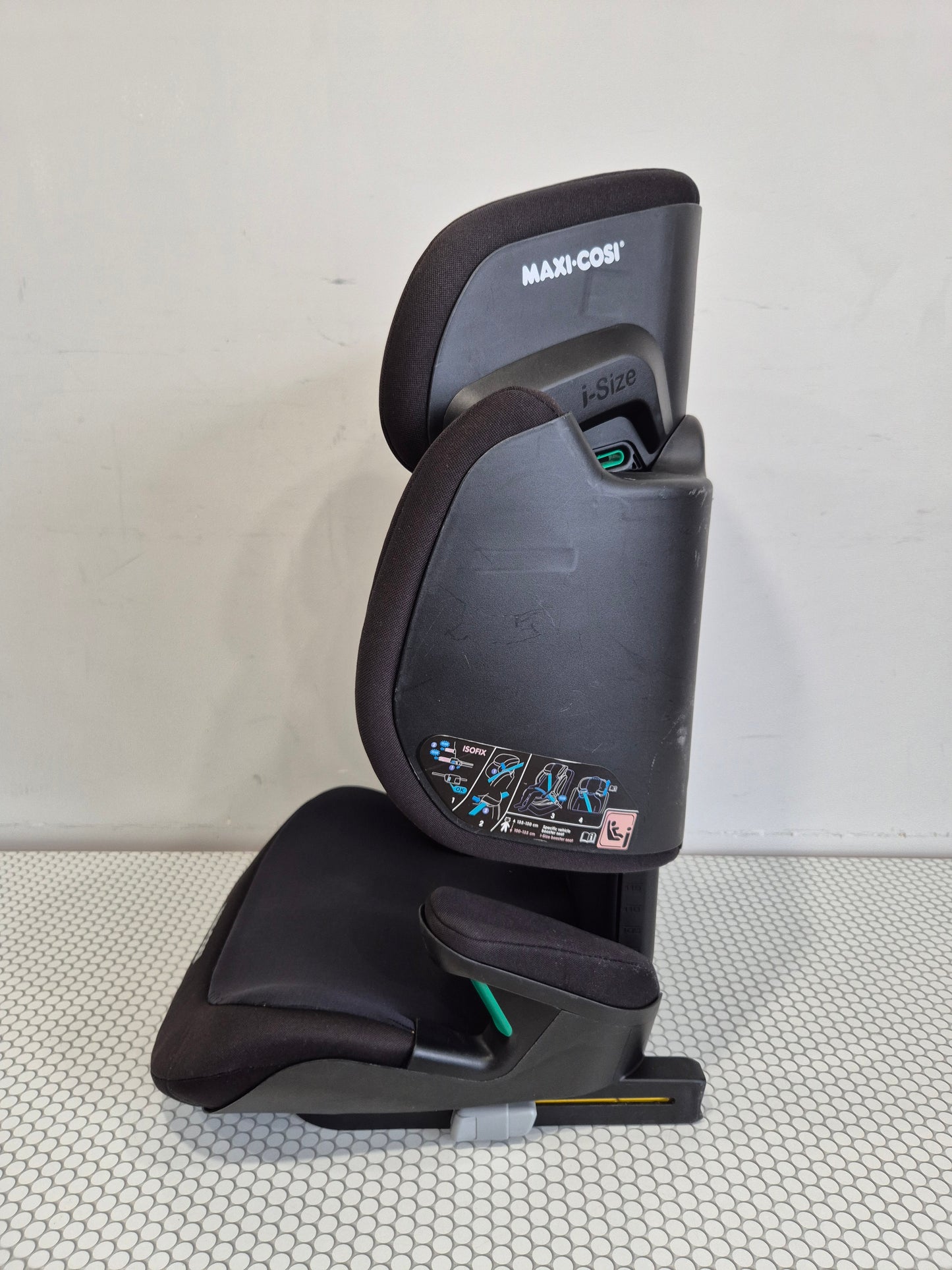 Maxi Cosi Morion i-Size 15-36kg.