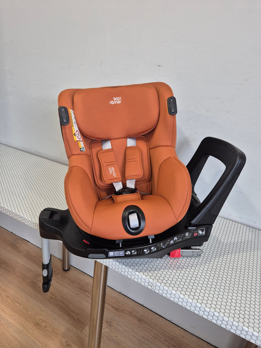 Britax DualFix iSense 0-18kg.