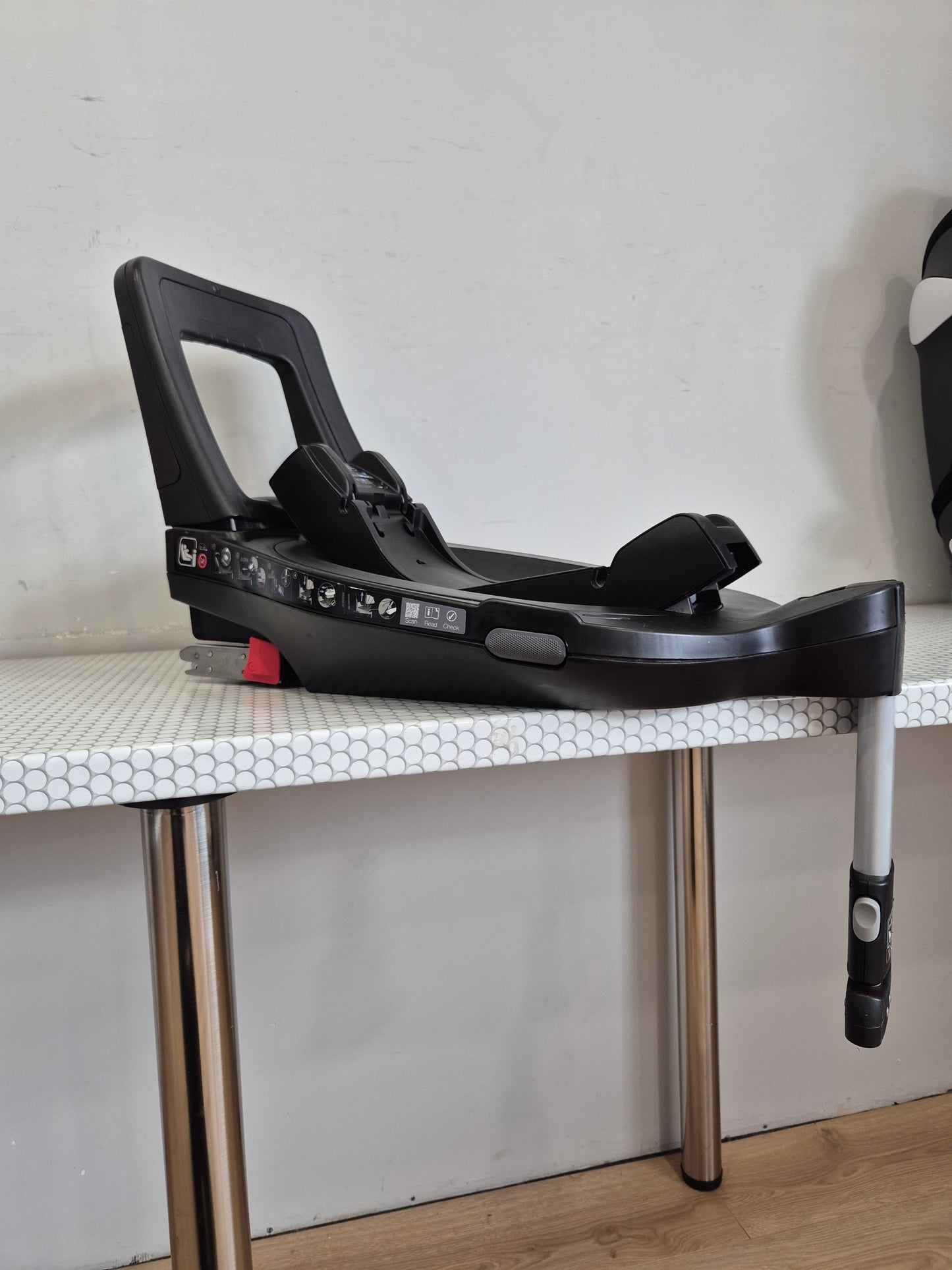 Britax DualFix iSense 0-18kg.