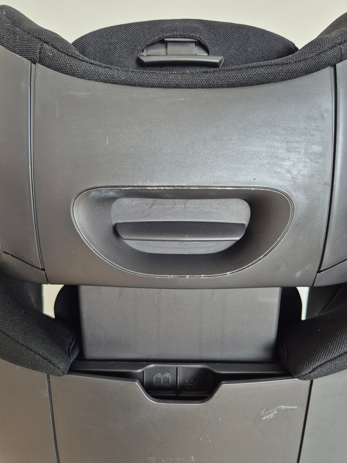 Cybex Solution M-Fix 15-36kg.