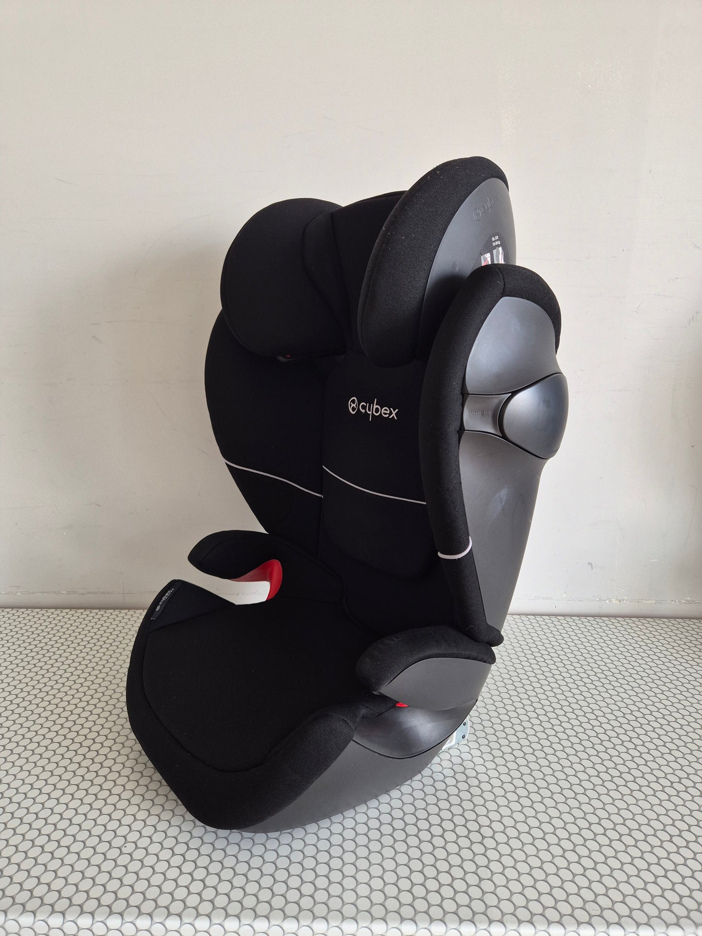 Cybex Solution M-Fix 15-36kg.