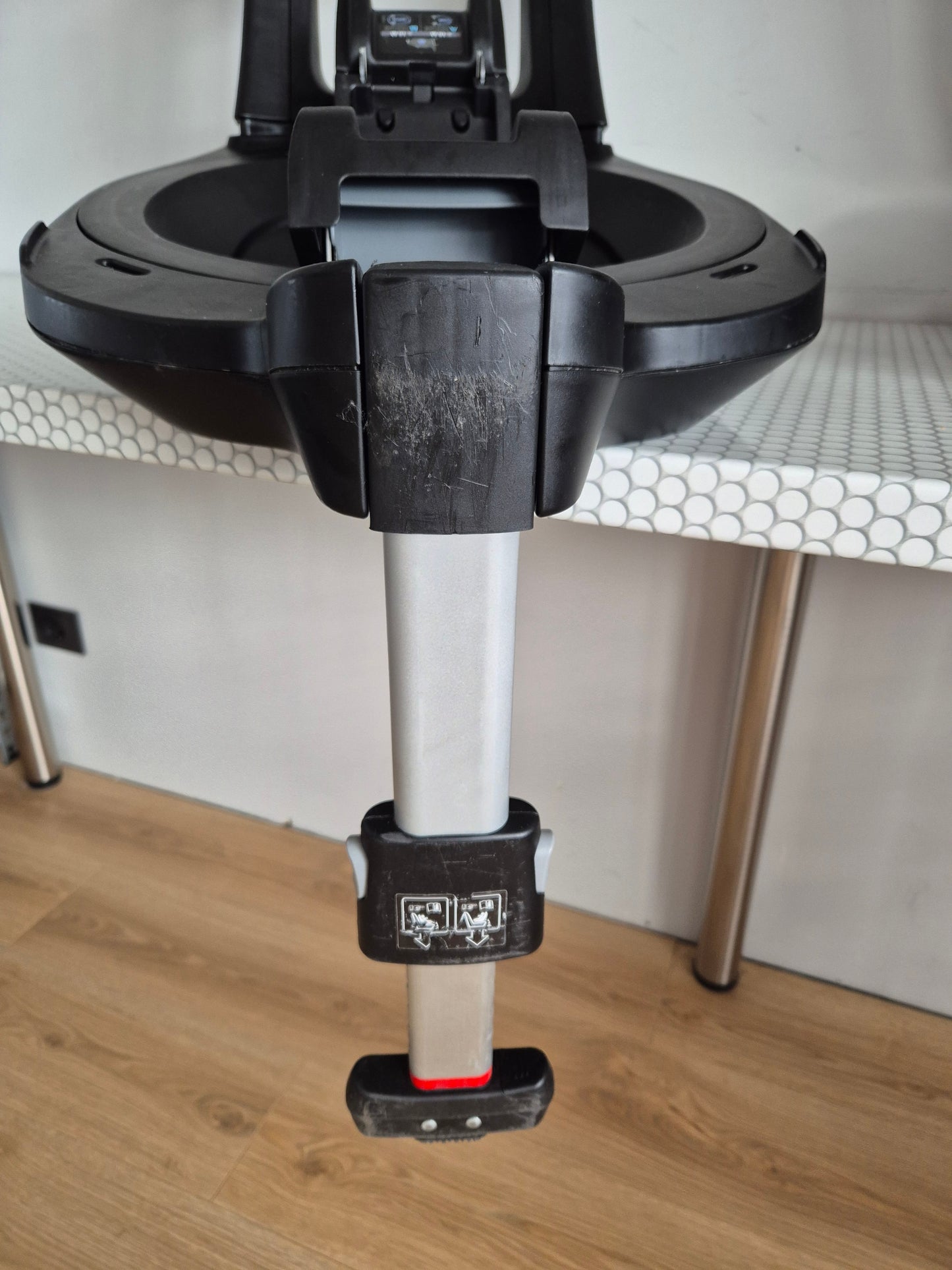 BRITAX Baby-Safe iSense 0-13kg. su Britax Flex Base iSense baze