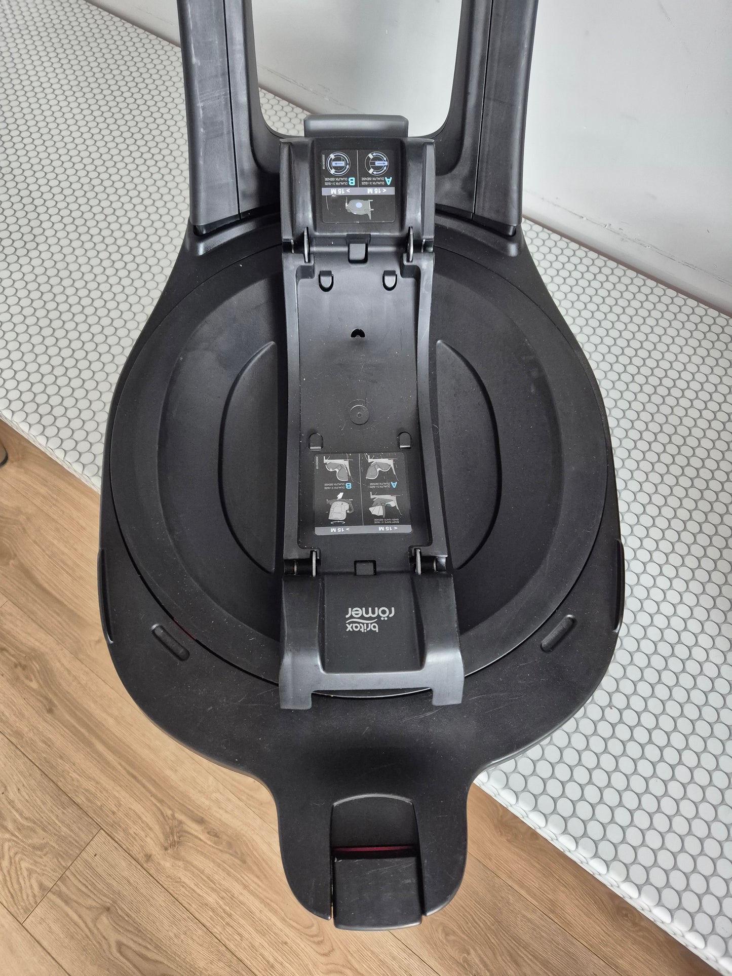 BRITAX Baby-Safe iSense 0-13kg. su Britax Flex Base iSense baze