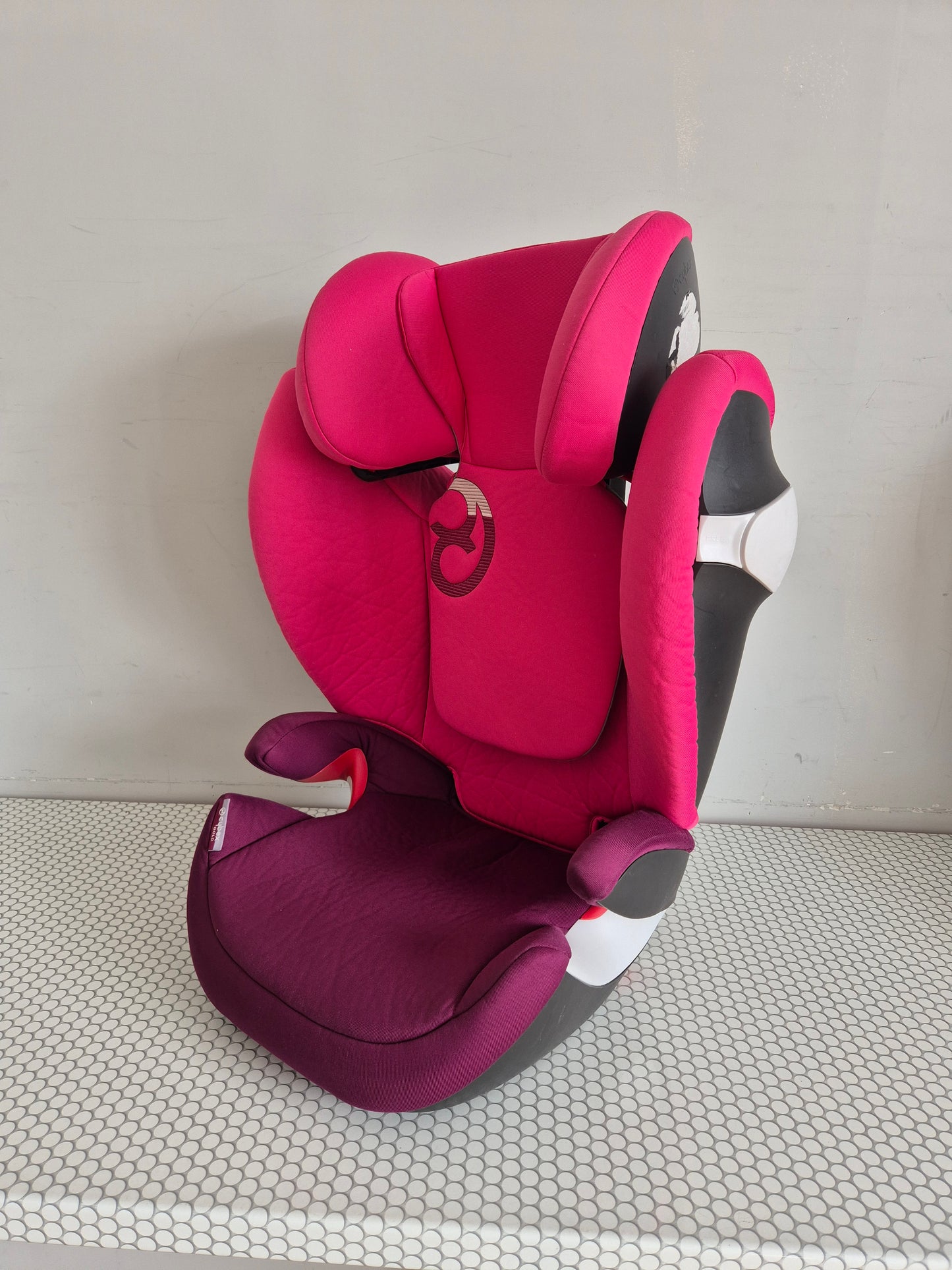 Cybex Solution M-Fix 15-36kg.