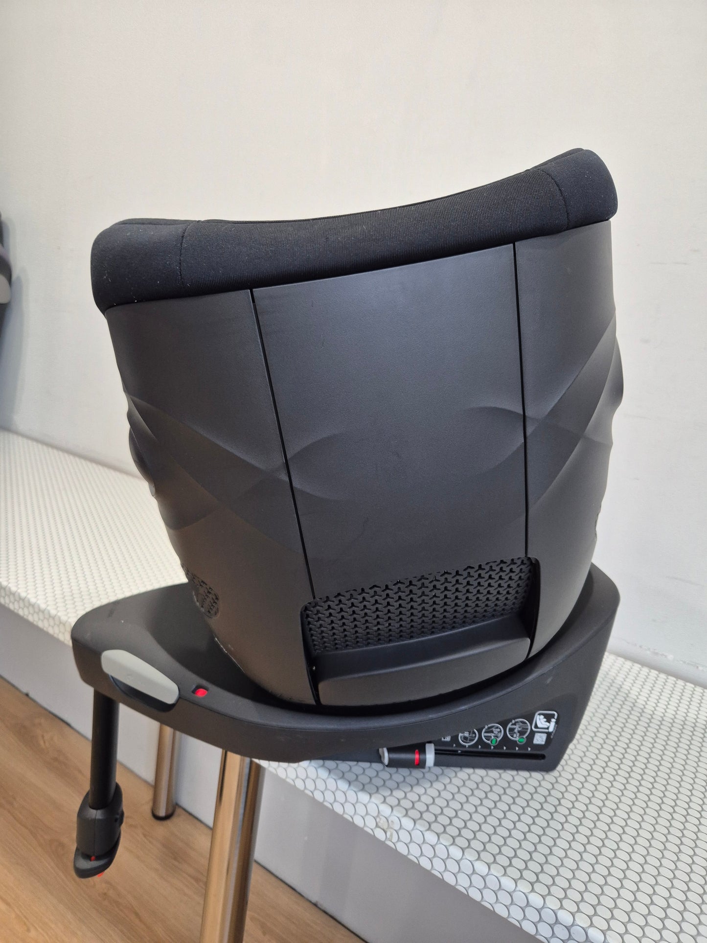 Sirona Gi i-Size 61-105cm.