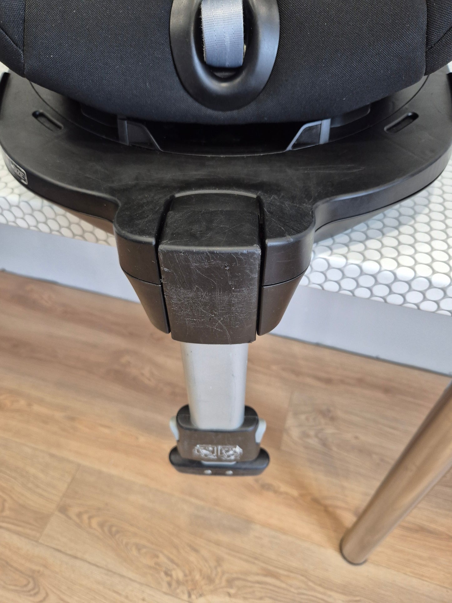 Britax DualFix M i-Size 0-18kg.