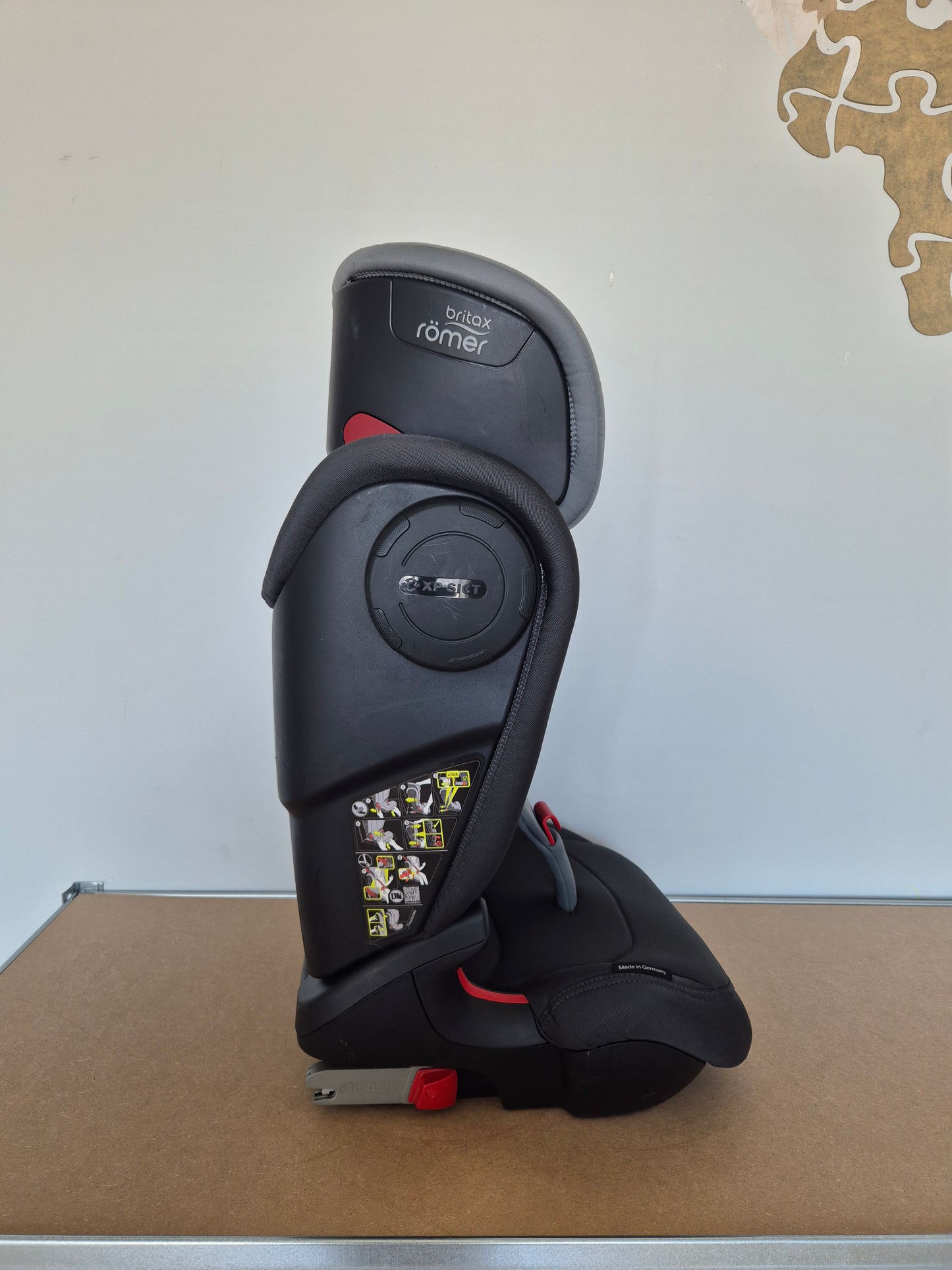 Britax Romer KidFix 3M 15-36kg.