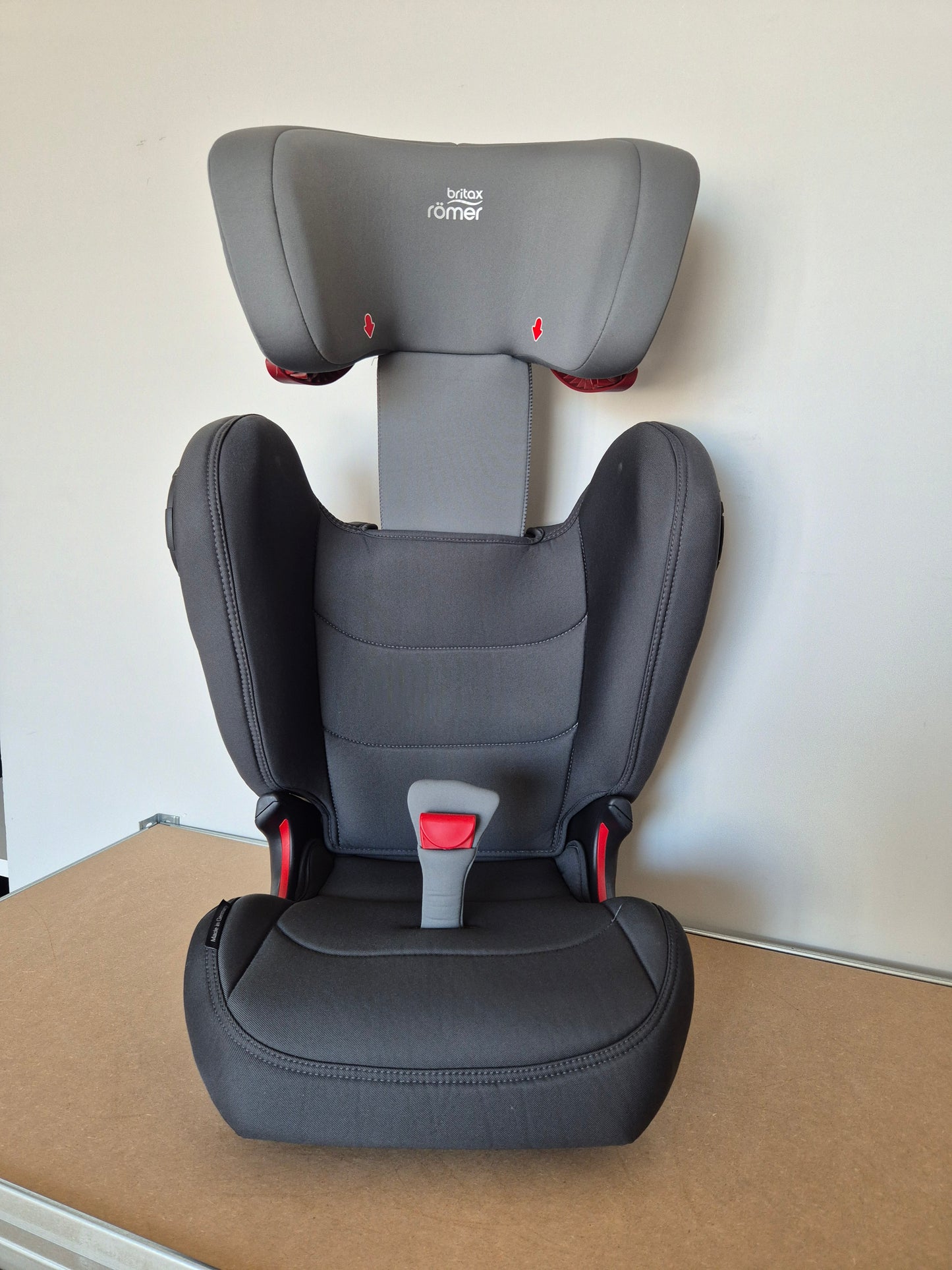 Britax Romer KidFix 3M 15-36kg.