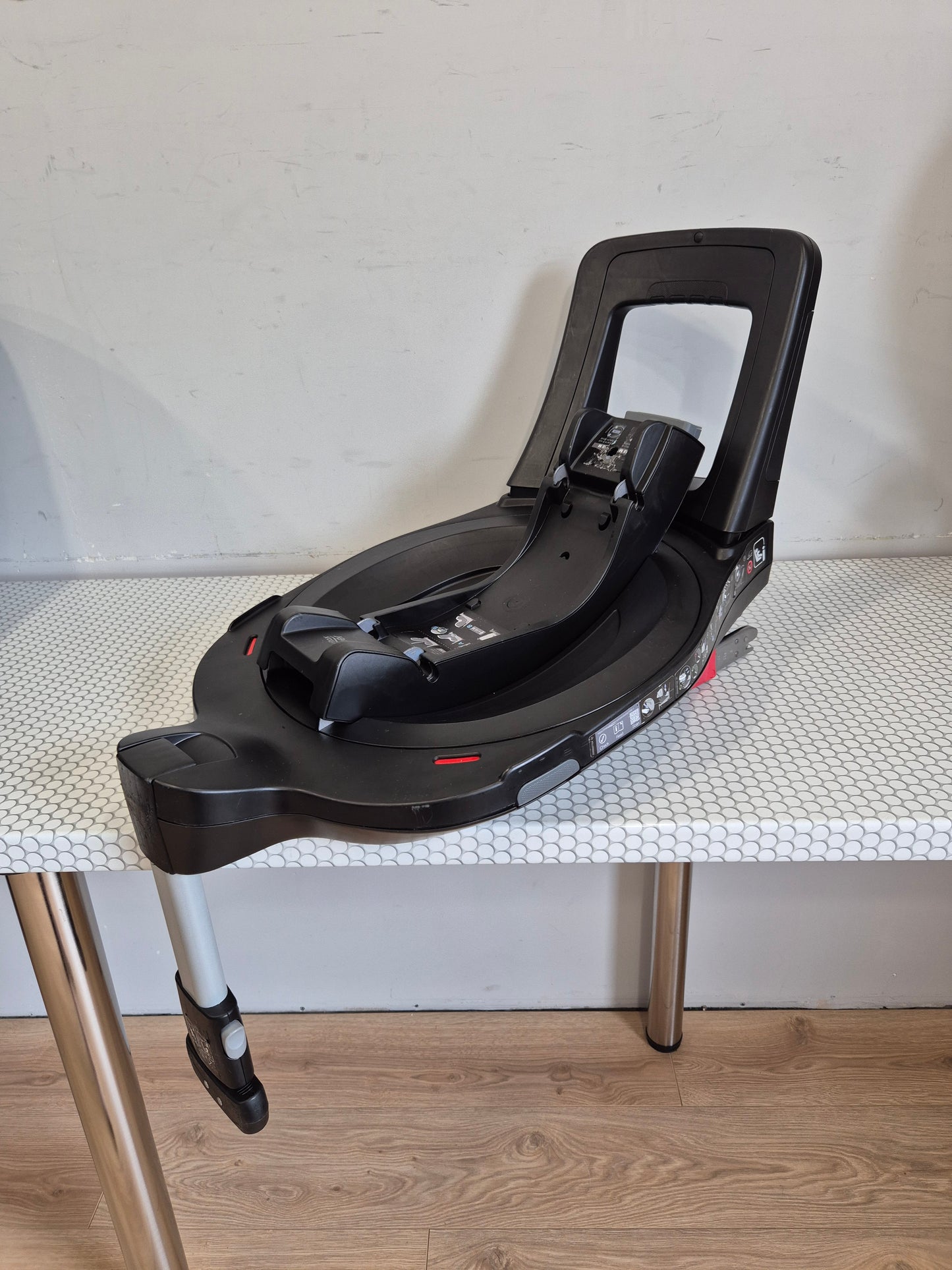 Britax DualFix3 i-Size 61-105cm. su baze