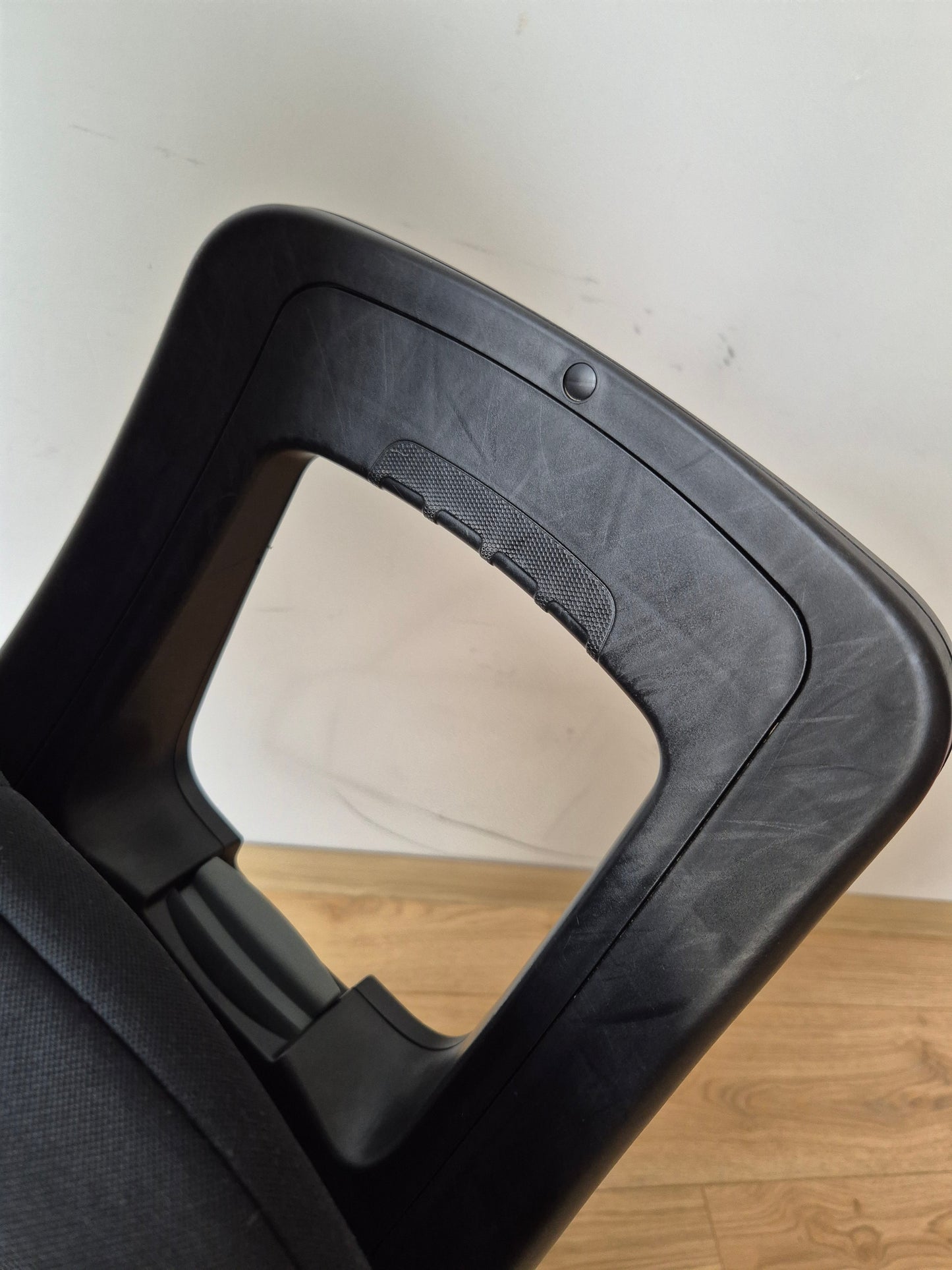 Britax Romer DualFix M i-Size 0-18kg.