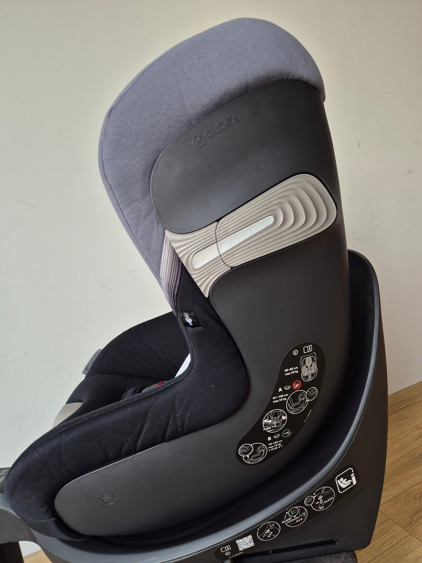 Cybex Sirona SX2 i-Size 0-18kg.