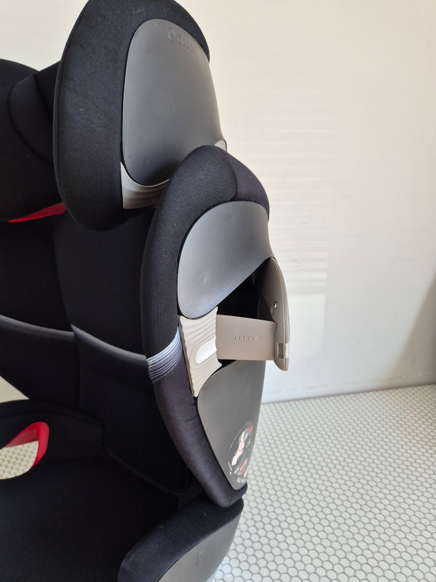Cybex Solution S-Fix 15-36kg.