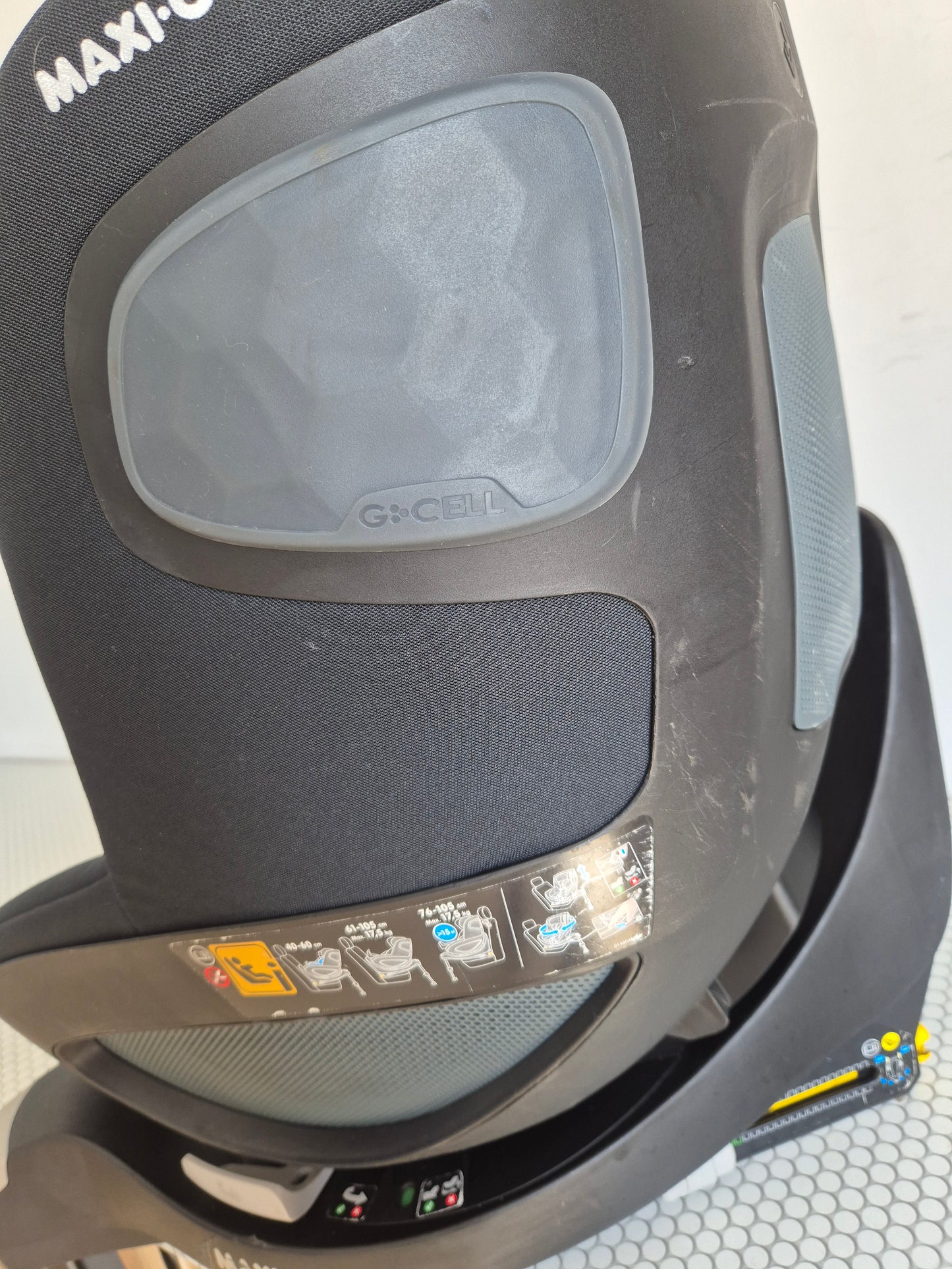 Maxi Cosi Pearl 360 su FamilyFix360 baze