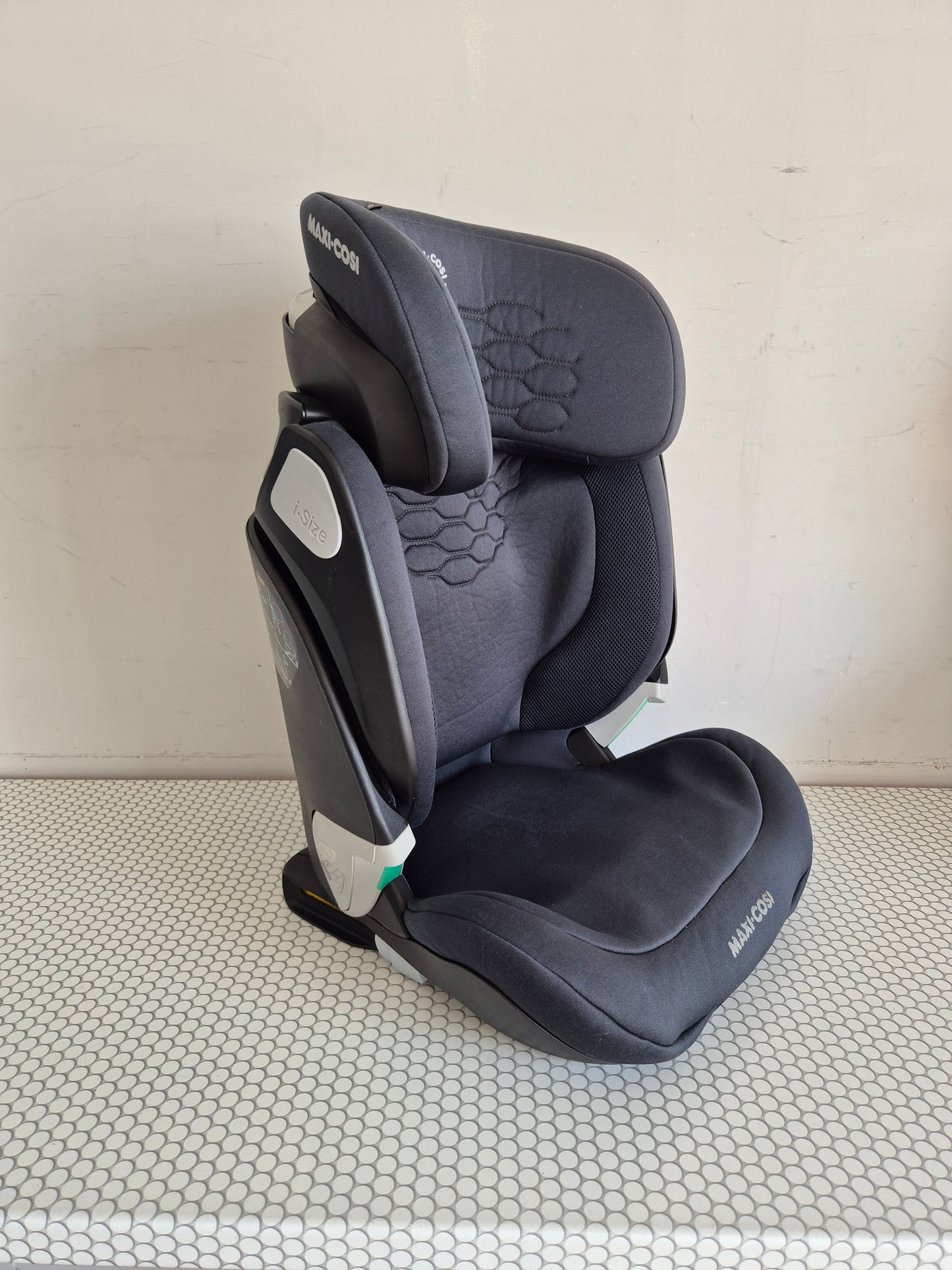 Maxi-Cosi Kore Pro i-Size 15-36kg.
