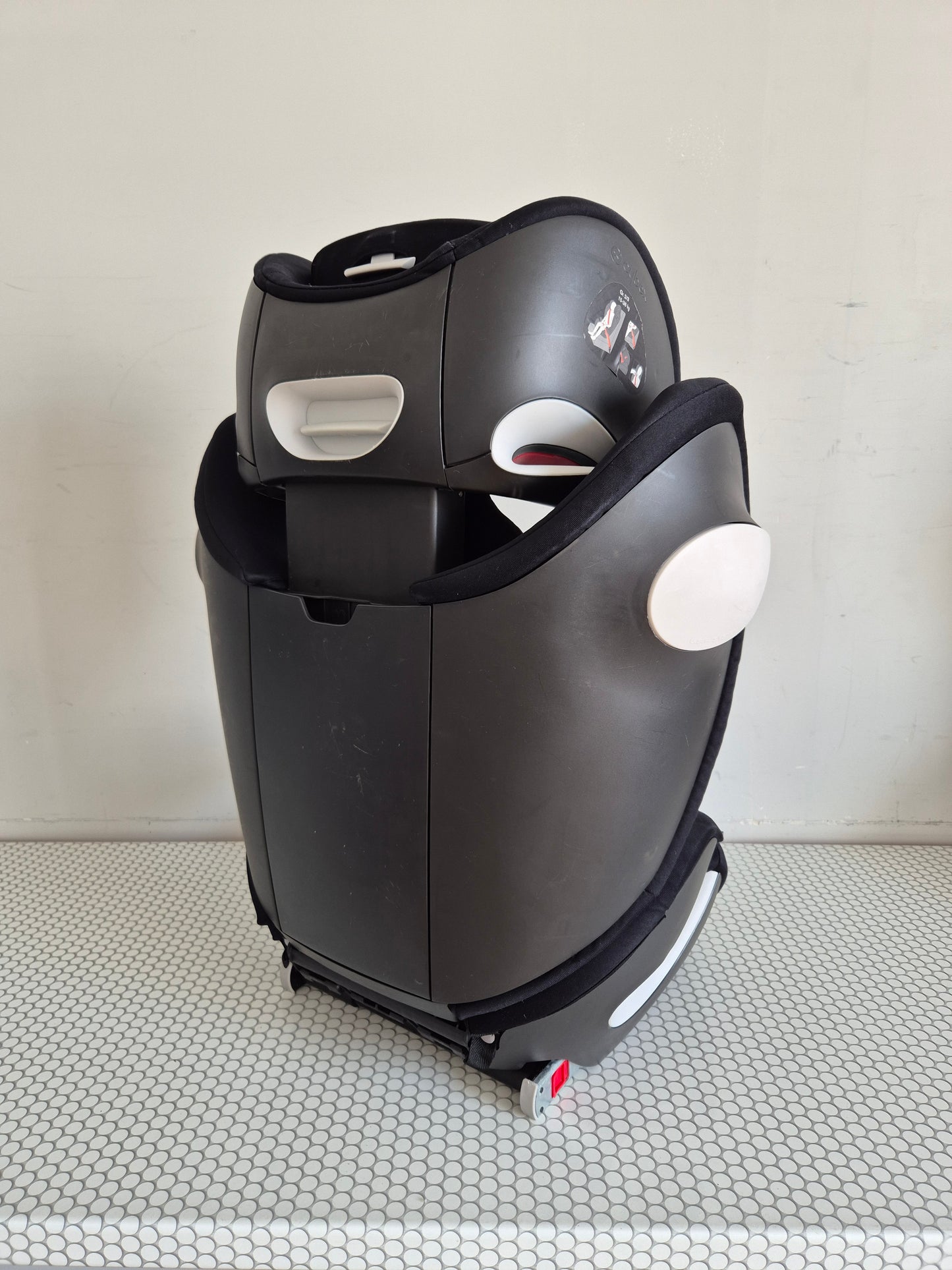 Cybex Solution M-Fix 15-36kg.