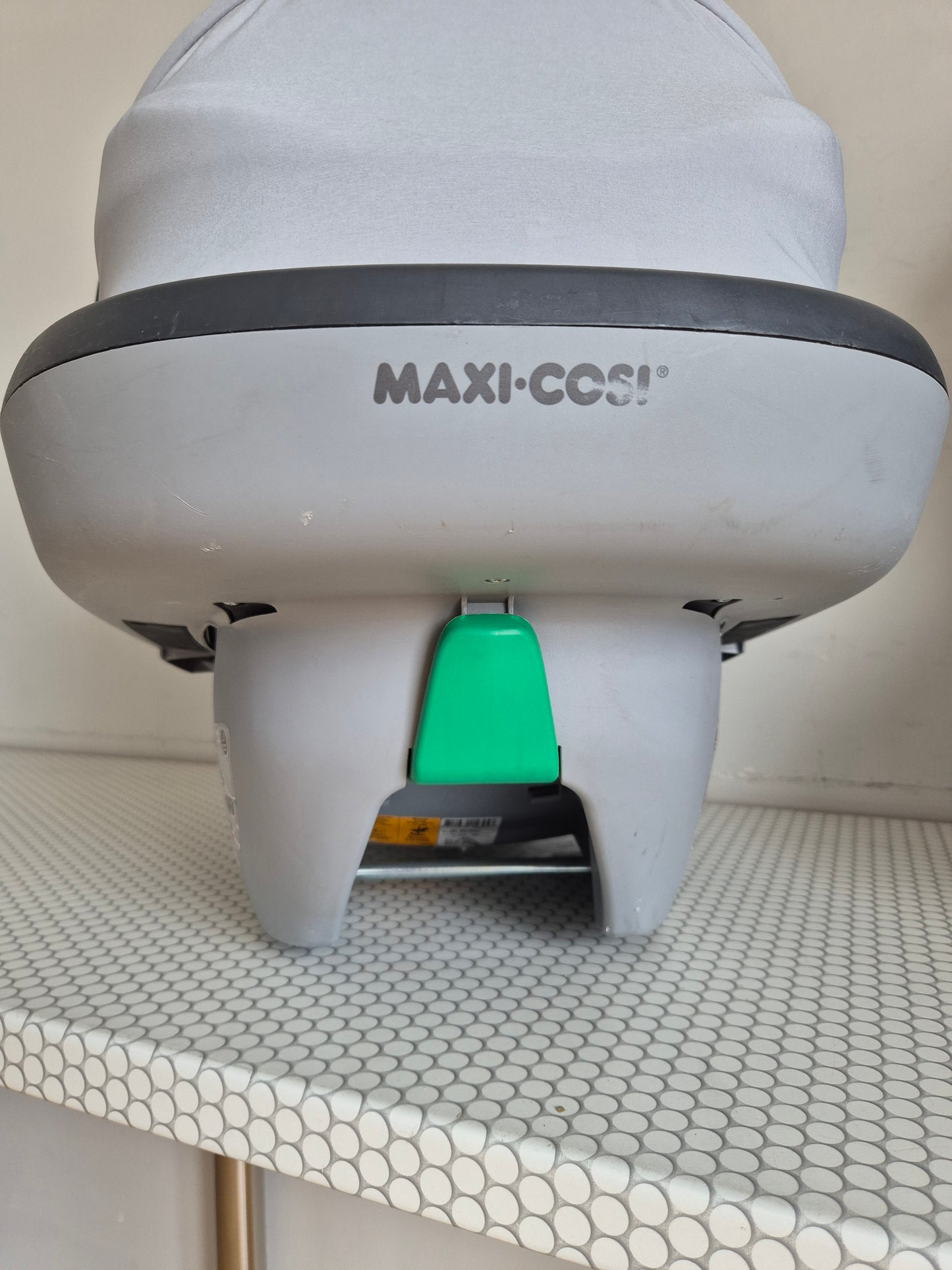 Maxi Cosi Coral 40-75cm. su FamilyFix3 IsoFix baze