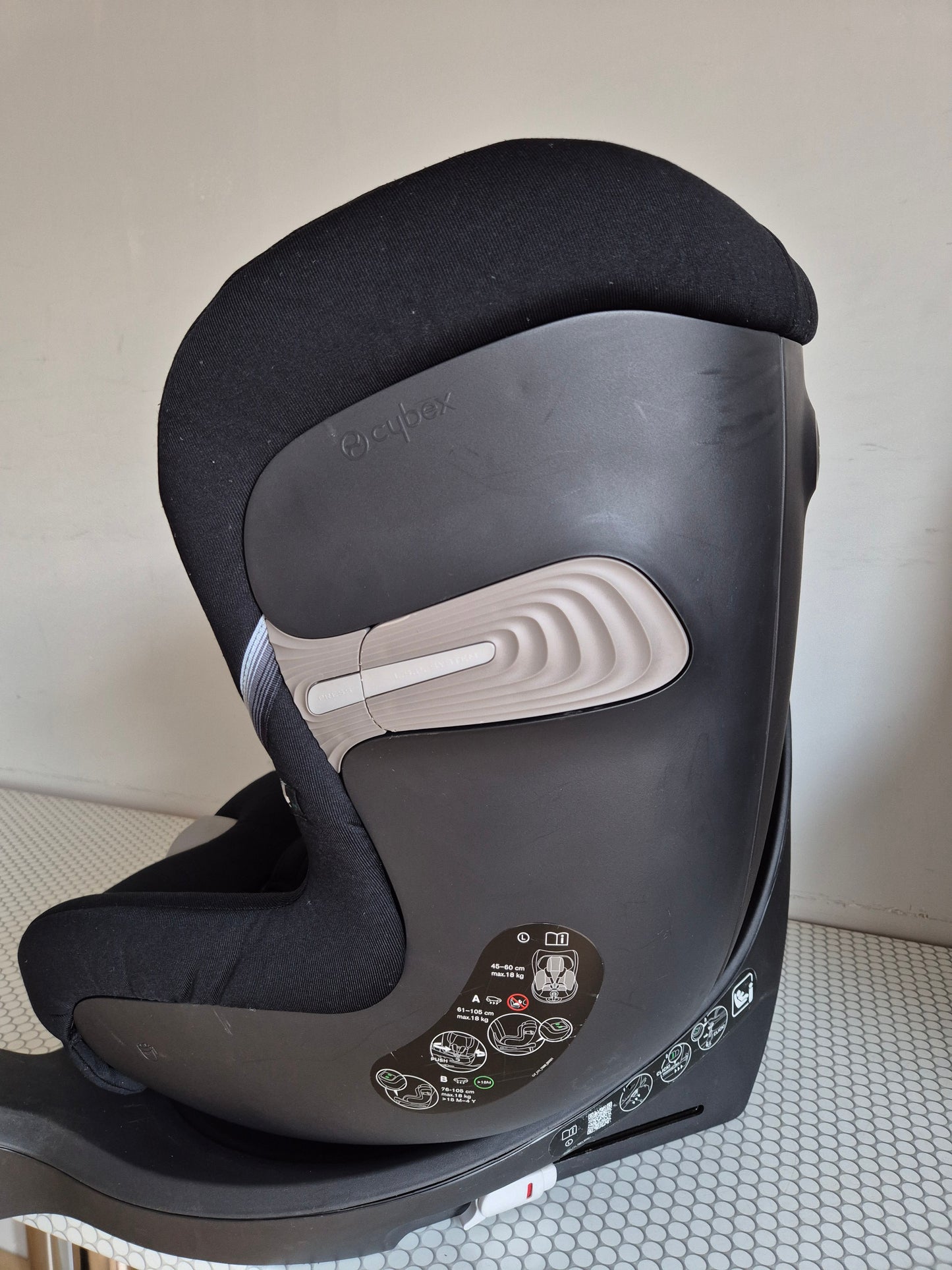 Cybex Sirona SX2 i-Size 0-18kg.